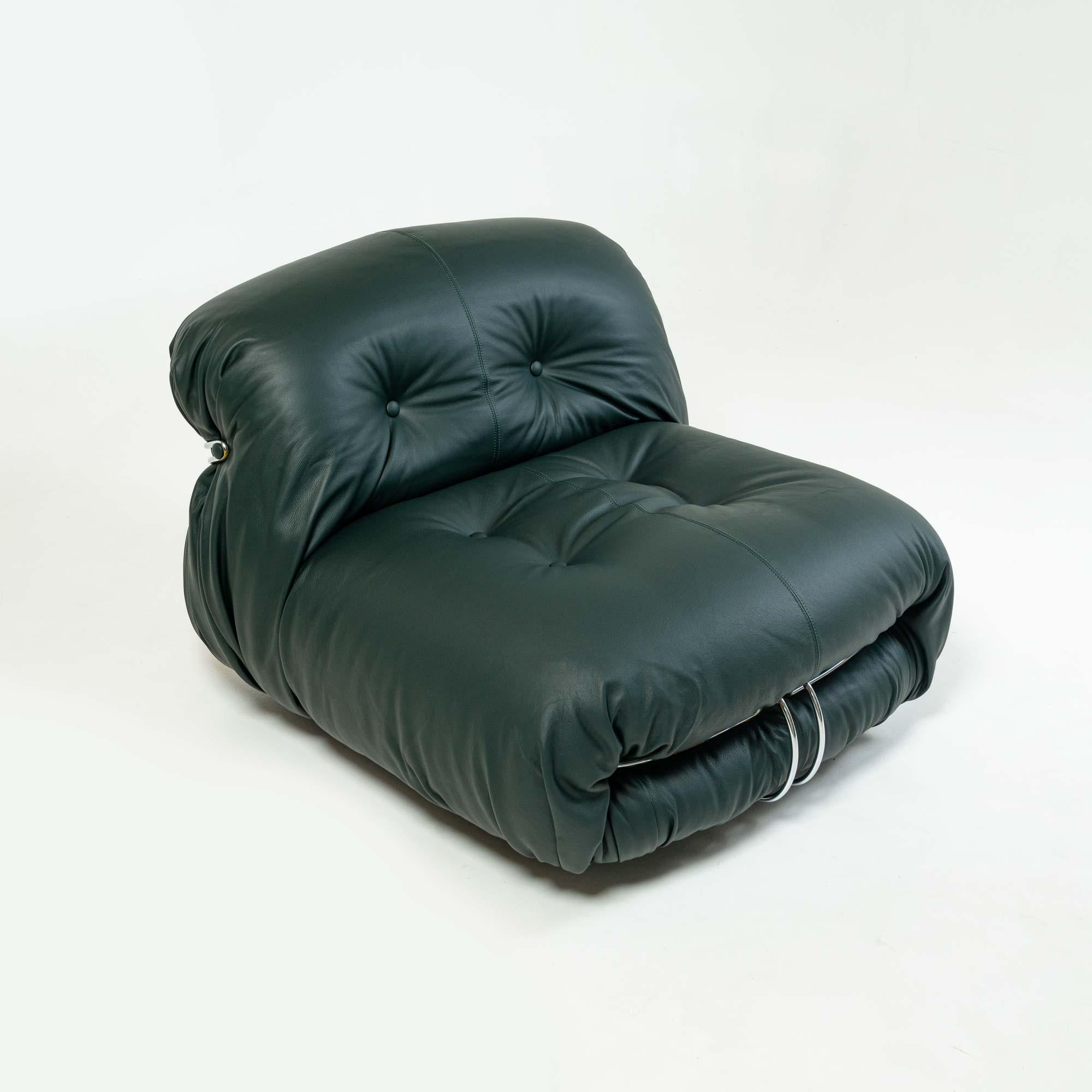 Soriana Lounge Chair by Afra & Tobia Scarpa for Cassina, Elmo Green Leather In Good Condition For Sale In Seattle, WA