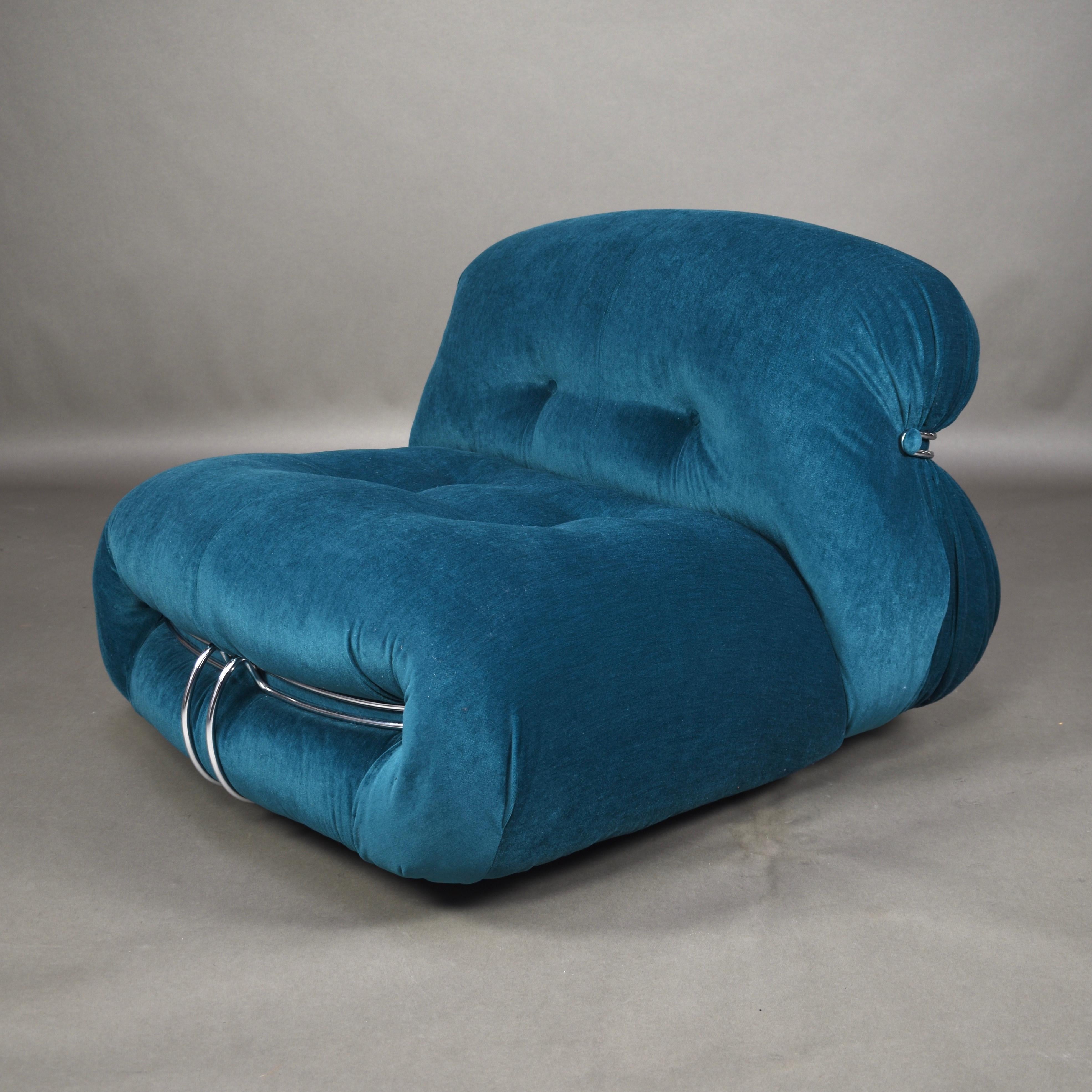 Soriana chair and ottoman with new upholstery by Afra and Tobia Scarpa for Cassina, Italy, circa 1970. 
New velvet fabric by Fischbacher. 

Designer: Afra & Tobia Scarpa 
Manufacturer: Cassina 
Country: Italy 
Model: Soriana lounge chair and