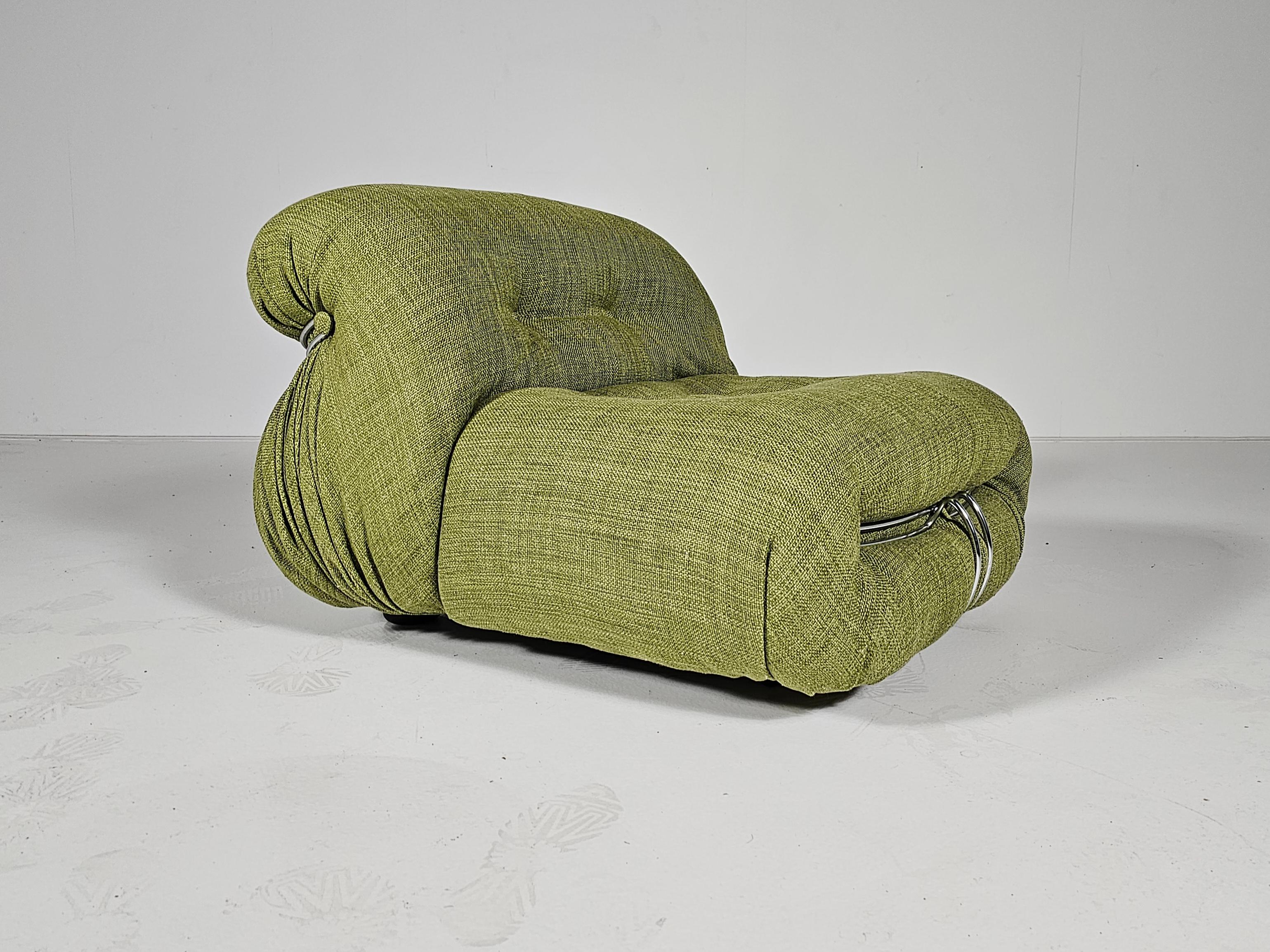 European Soriana Lounge Chair in green linen fabric, Afra & Tobia Scarpa, Cassina, 1970s For Sale