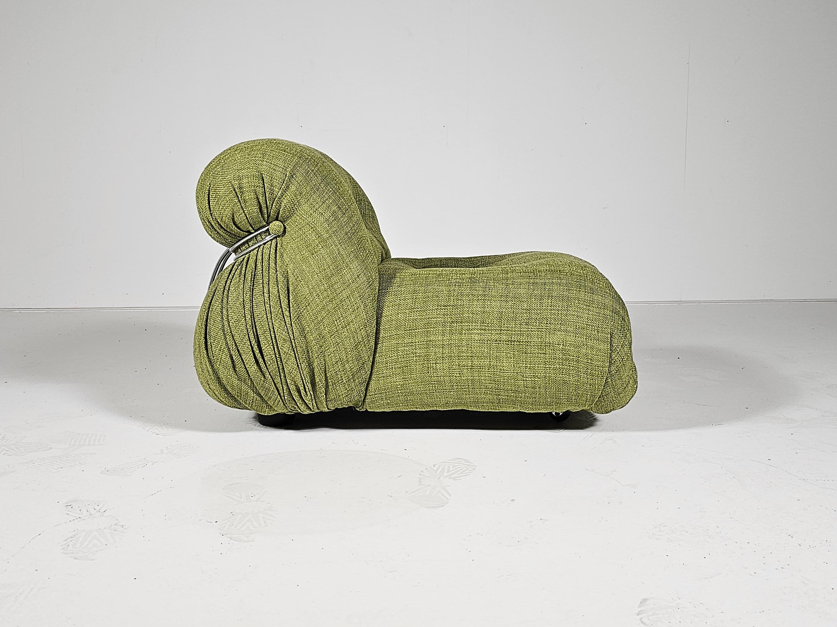 Soriana Lounge Chair in green linen fabric, Afra & Tobia Scarpa, Cassina, 1970s For Sale 2
