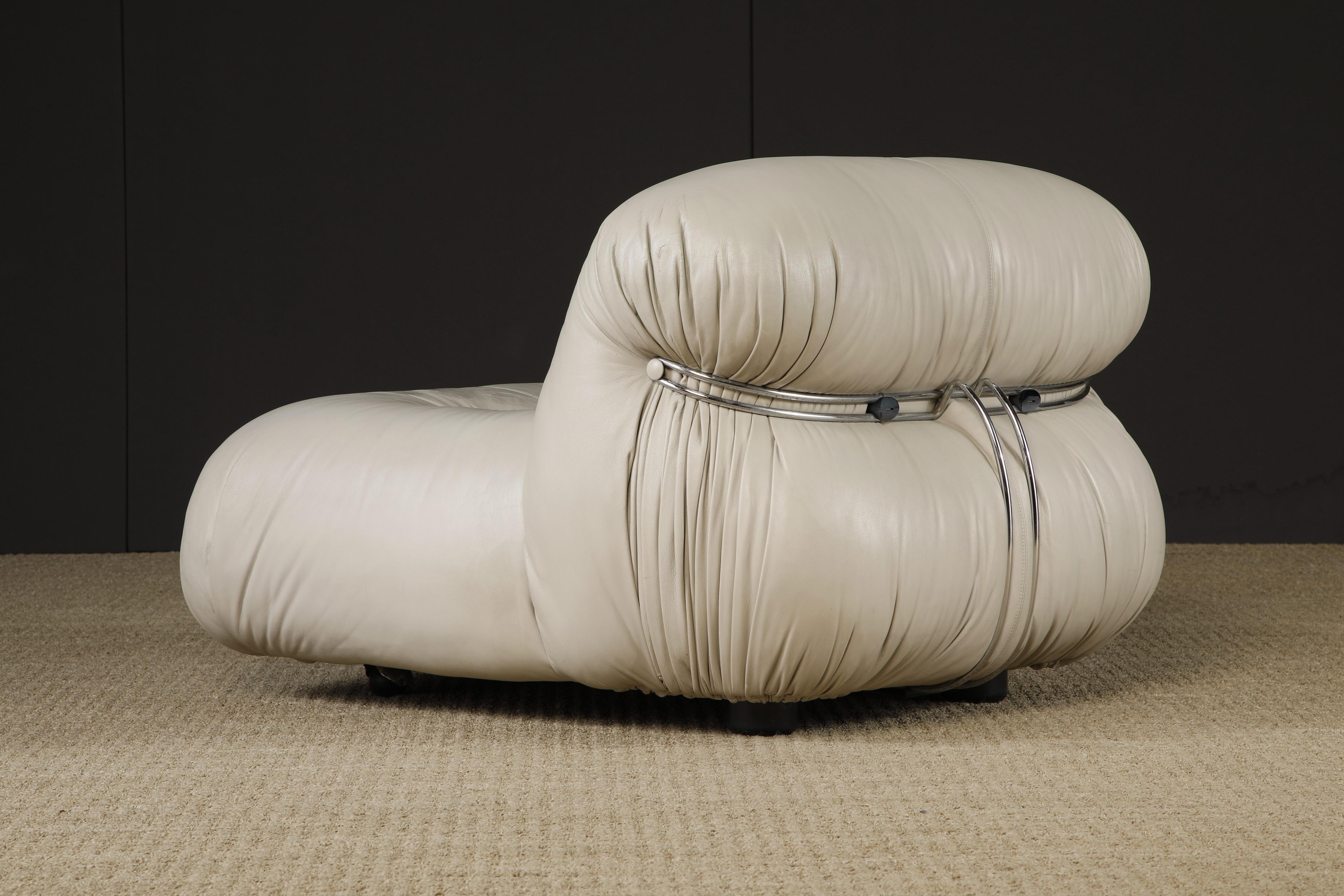 Mid-20th Century Soriana Lounge Chair in Grey Leather by Afra & Tobia Scarpa for Cassina, Signed For Sale
