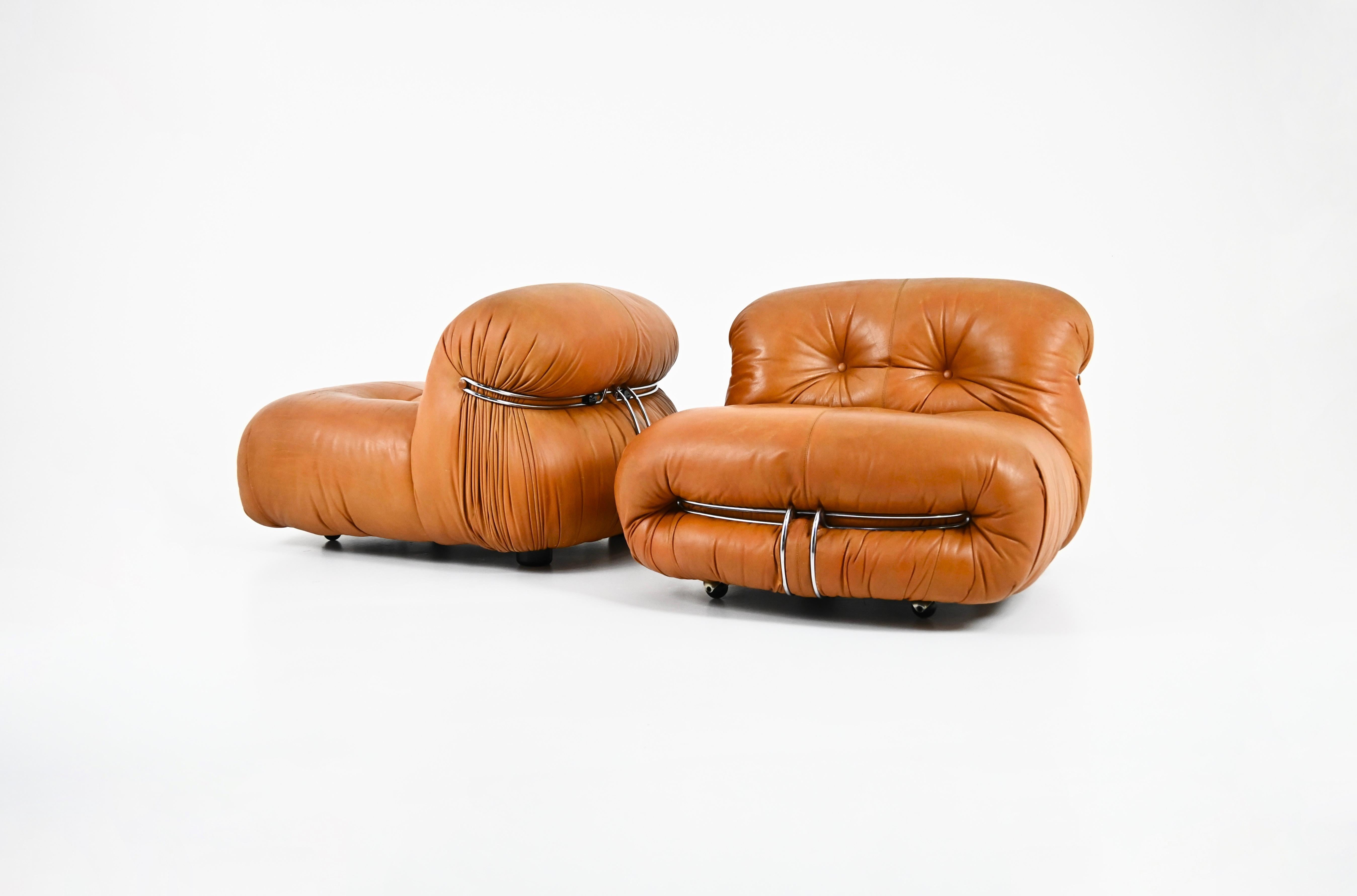 Brown leather and metal chairs designed by Afra & Tobia Scarpa. Modèle: Soriana. Stamped Cassina.  Seat height 40 cm. Wear due to time and age.
FOR SHIPPING, REQUEST US FOR RECEIVE THE BEST PRICE