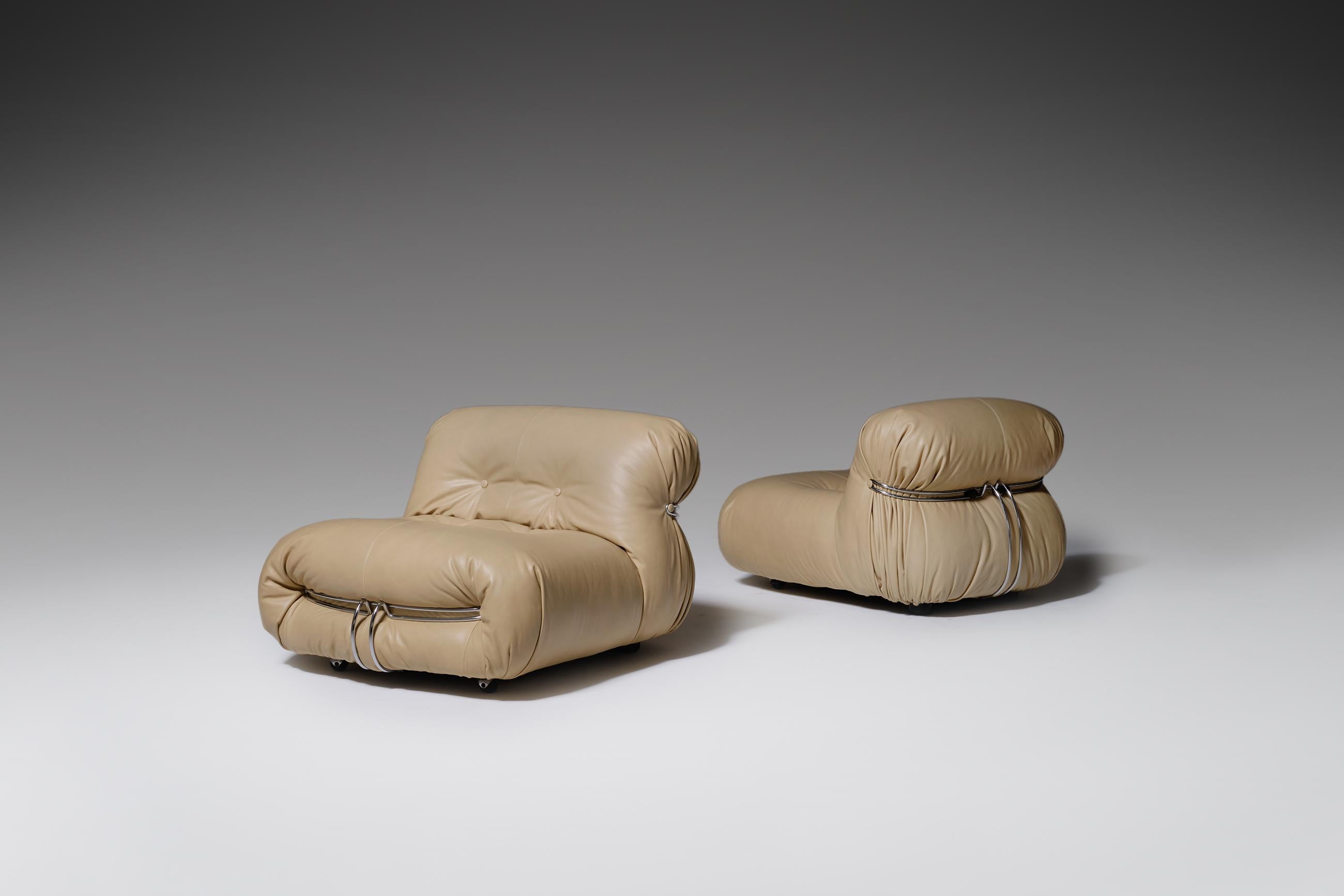 Stunning pair of Soriana lounge chairs by Afra & Tobia Scarpa for Cassina, Italy, 1969. The chairs are reupholstered in a natural, smooth and high quality beige colored leather, giving them a rich appearance. The foam is in the original round and