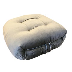 "Soriana" Ottoman by Afra and Tobia Scarpa