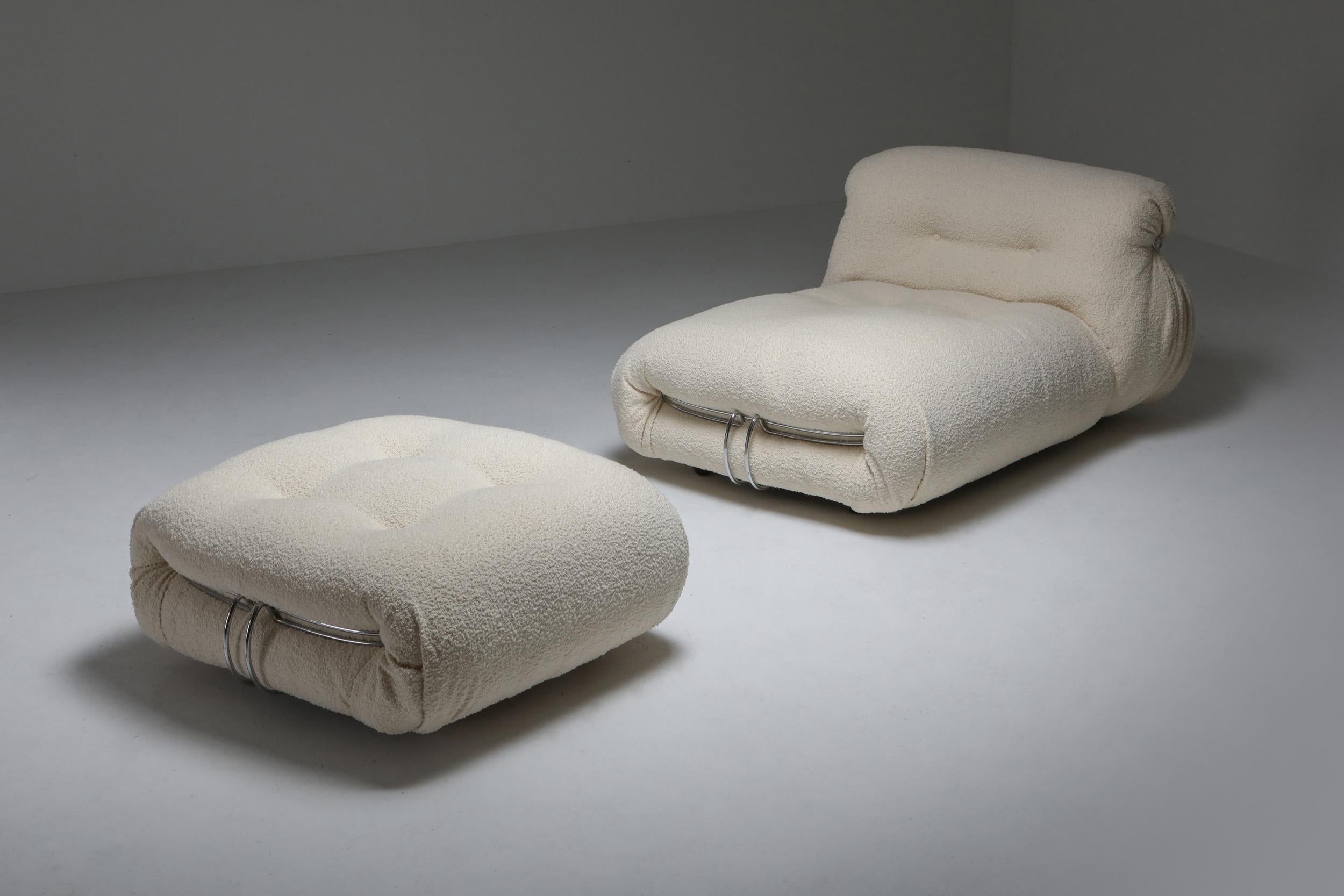 Soriana Ottoman in Bouclé by Afra & Tobia Scarpa, 1969 In Excellent Condition In Antwerp, BE