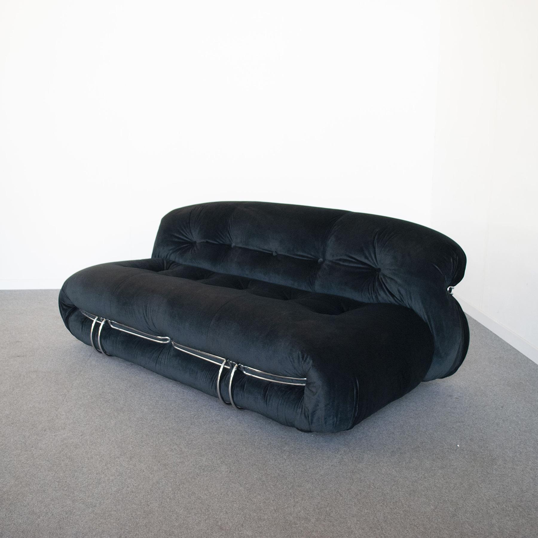 Steel Soriana Sofa design Afra and Tobia Scarpa for Cassina  For Sale