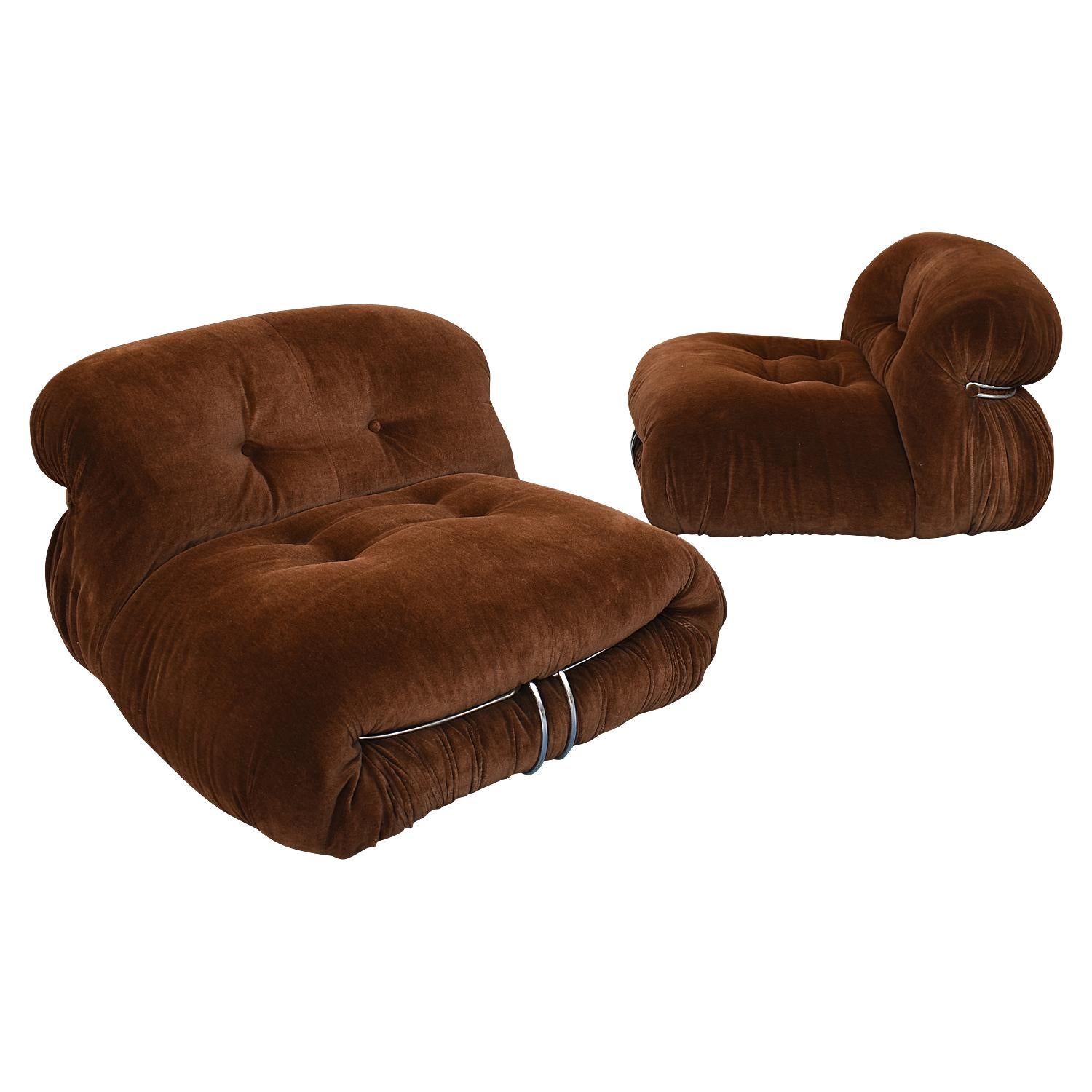 Soriana sofa and lounge chairs by Afra and Tobia Scarpa for Cassina, Italy, circa 1970.

Original dark brown mohair velvet fabric. Very hard to find (in good condition), certainly as a set.

Also available:

chaise lounge in fabric for