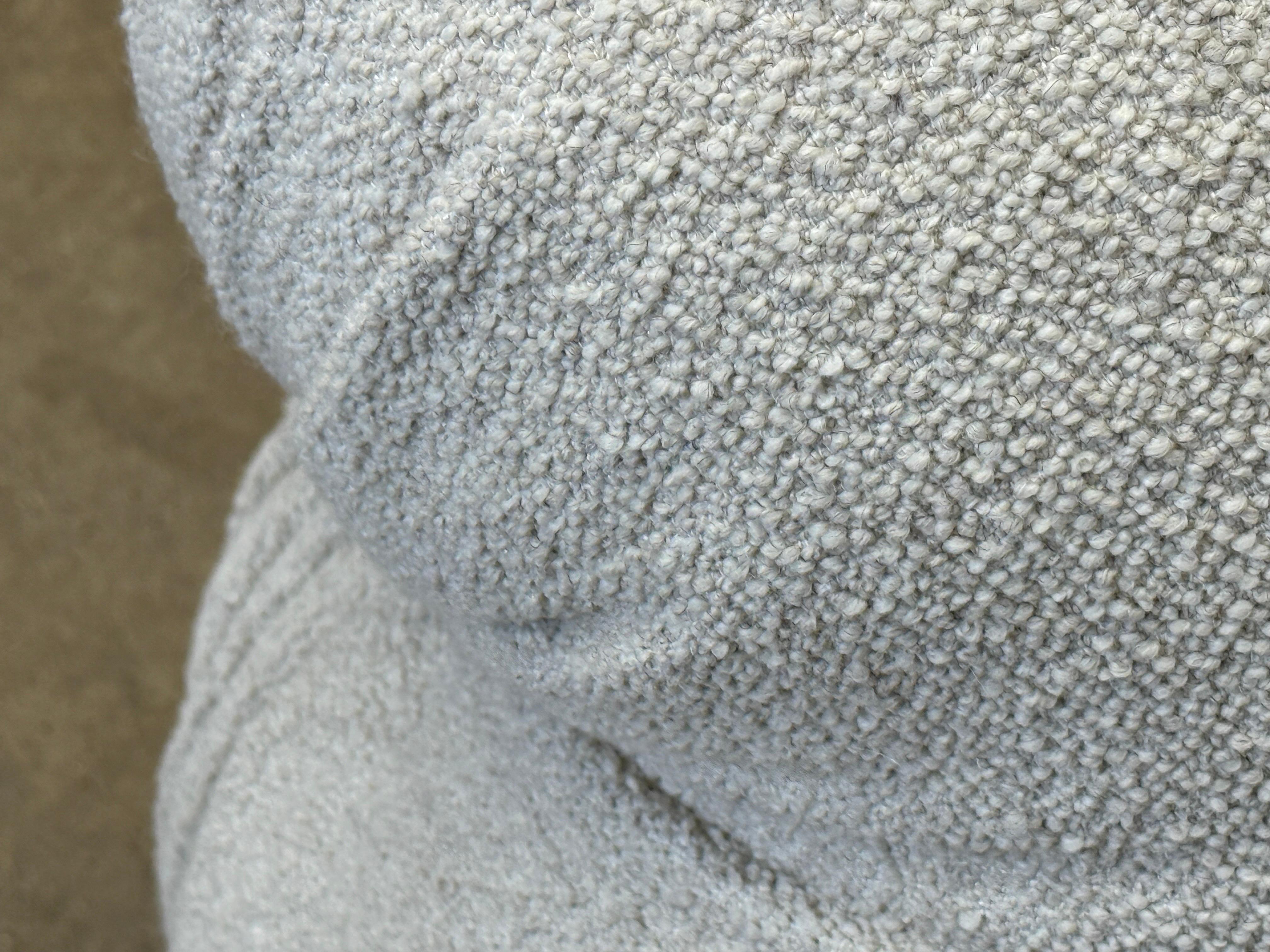 Tessuto Soriana Sofa by Afra and Tobia Scarpa for Cassina in vendita