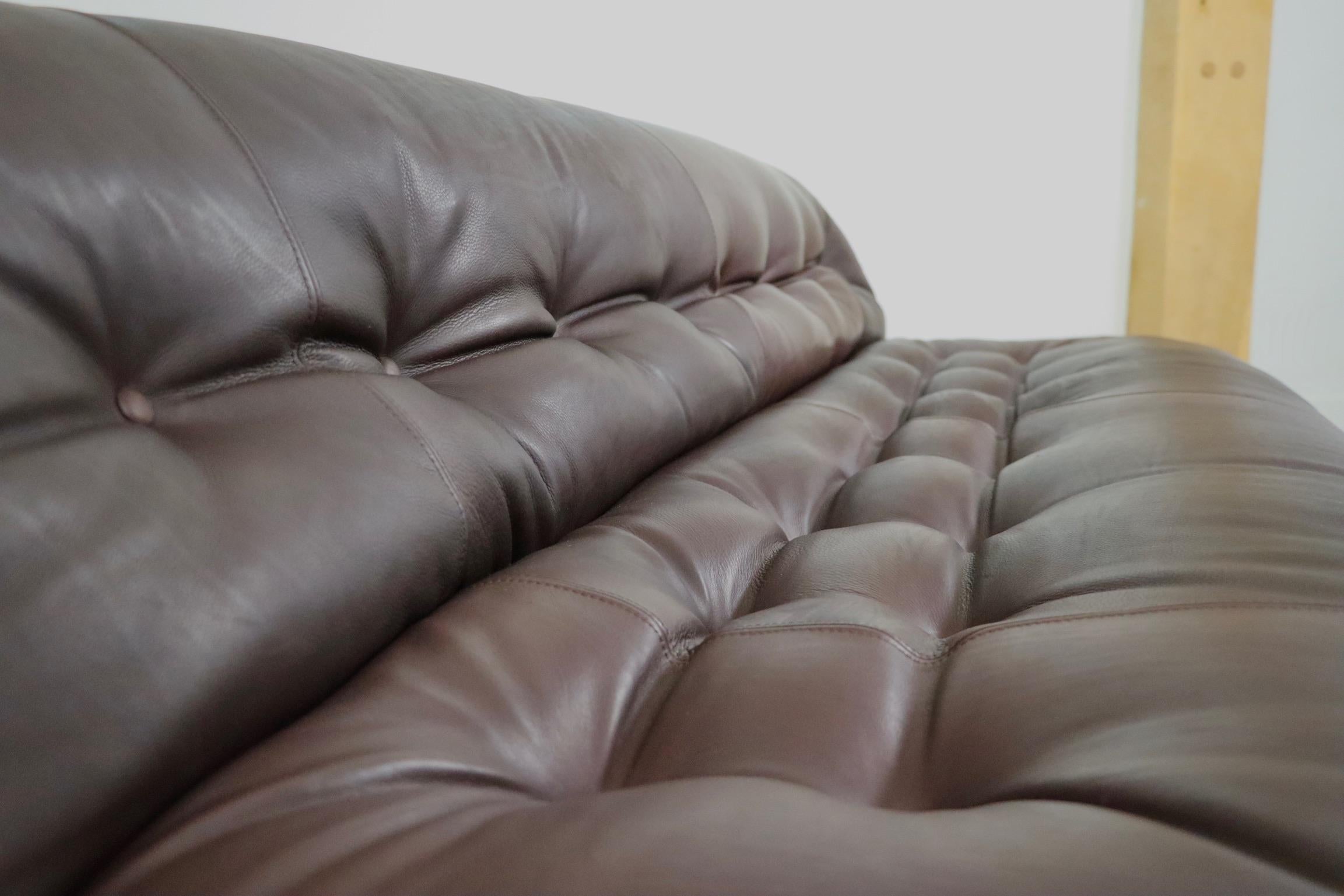 Soriana sofa in brown leather by Afra & Tobia Scarpa for Cassina, 1970s 5