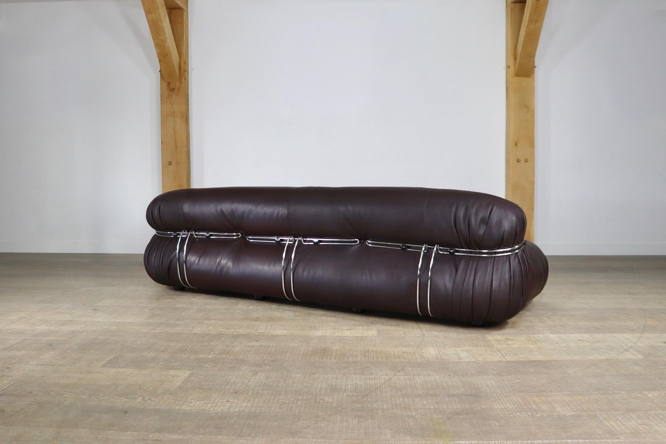 Soriana sofa in brown leather by Afra & Tobia Scarpa for Cassina, 1970s 8