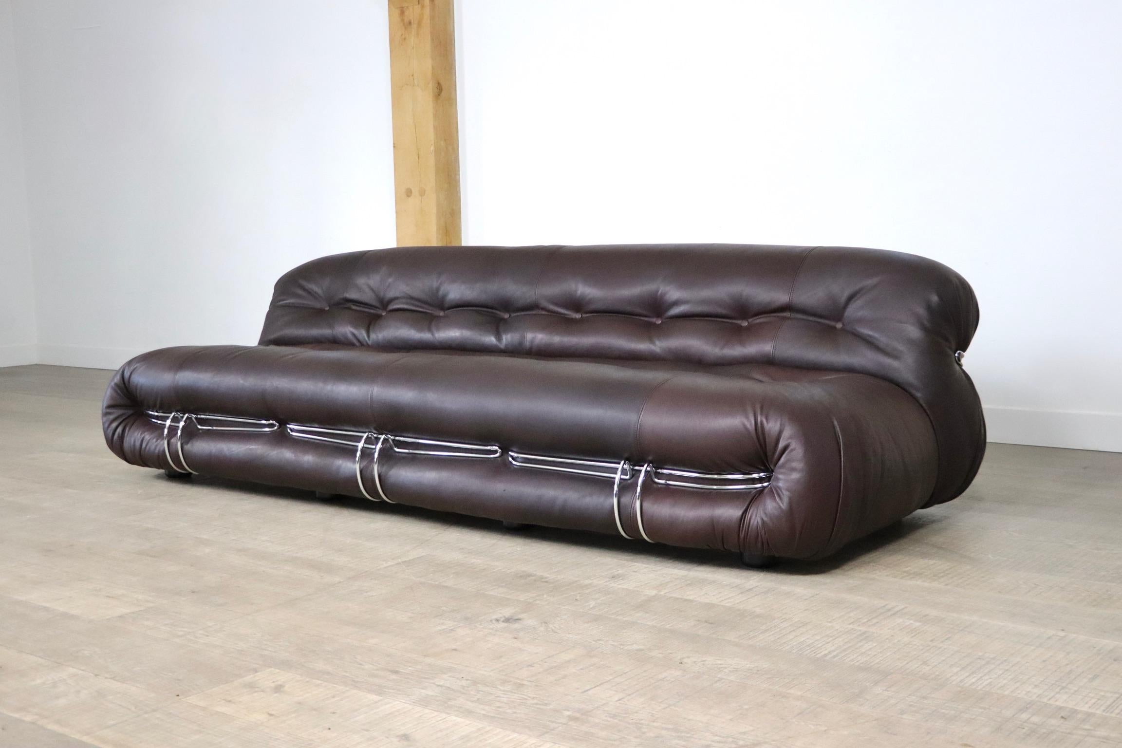 Leather Soriana sofa in brown leather by Afra & Tobia Scarpa for Cassina, 1970s