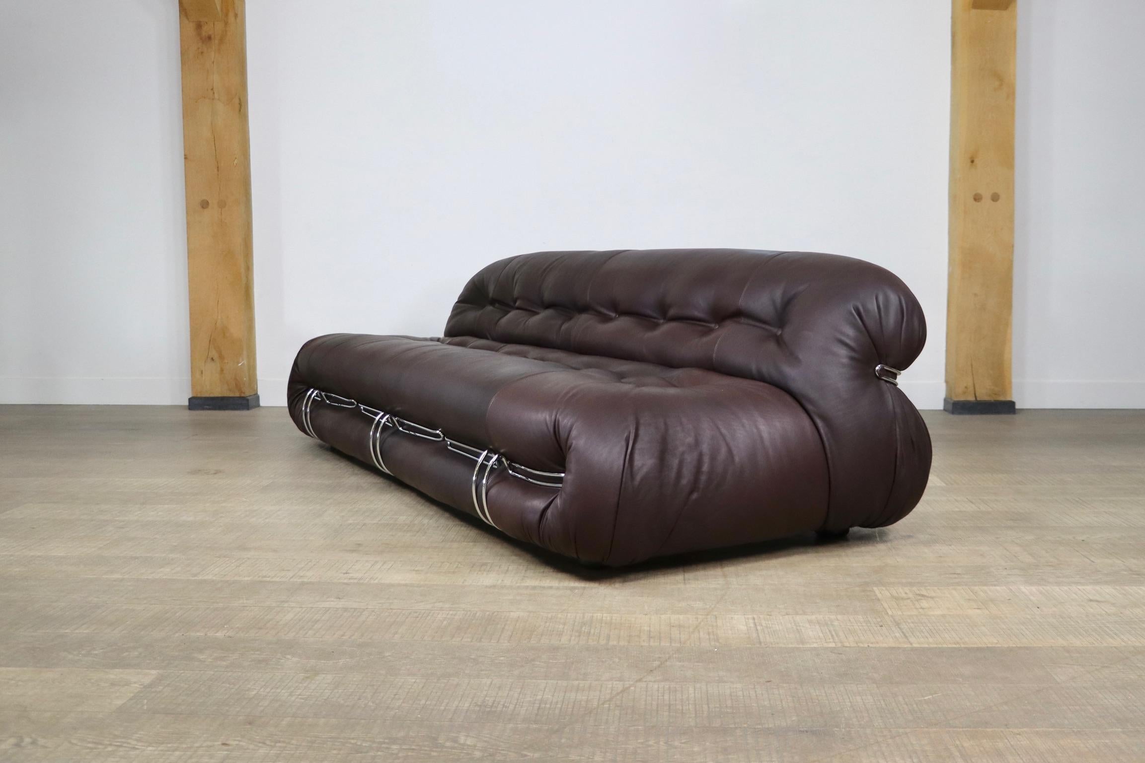 Soriana sofa in brown leather by Afra & Tobia Scarpa for Cassina, 1970s 2