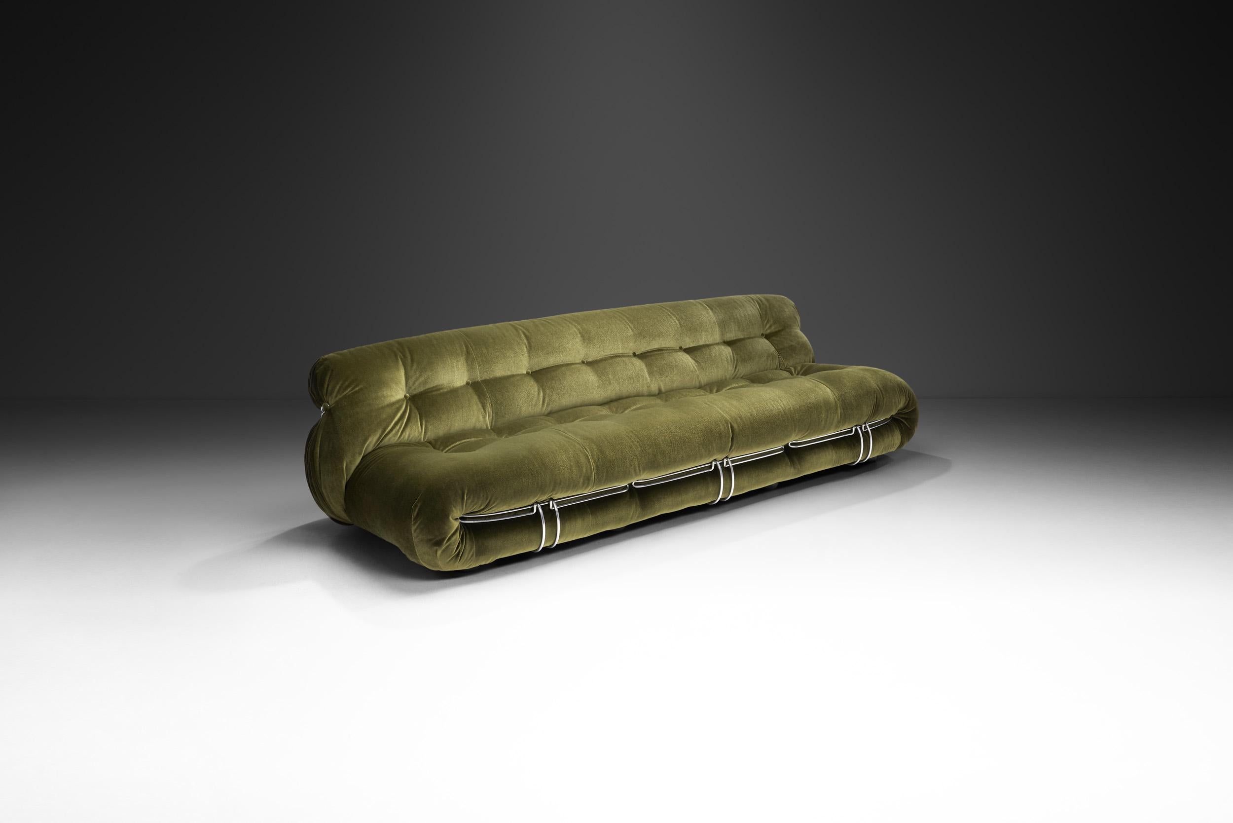 Sofa „Soriana“ aus grünem Samt von Afra und Tobia Scarpa für Cassina, Italien 1969 im Zustand „Gut“ im Angebot in Utrecht, NL