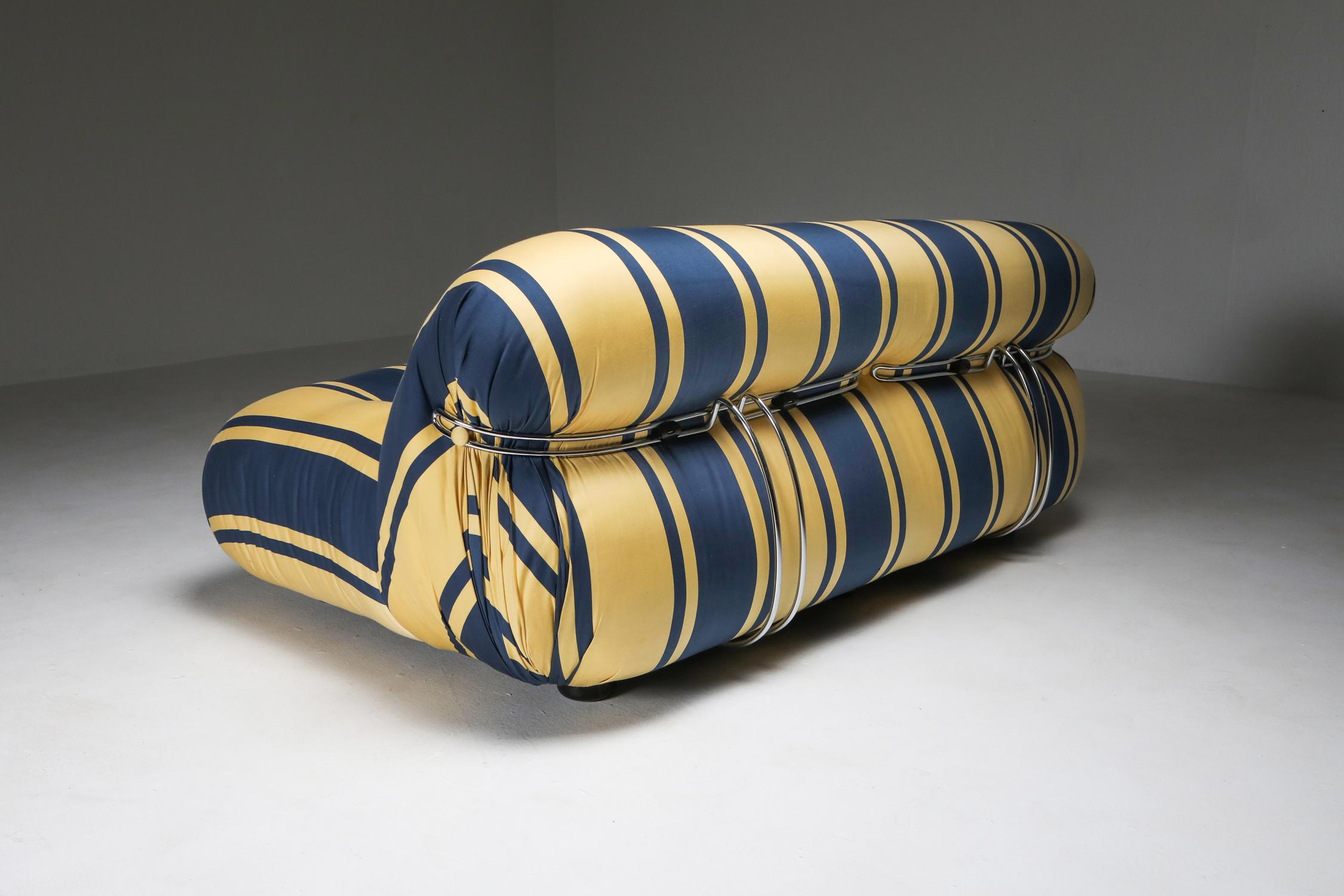Post-Modern Soriana Two-Seat Sofa by Afra e Tobia Scarpa for Cassina