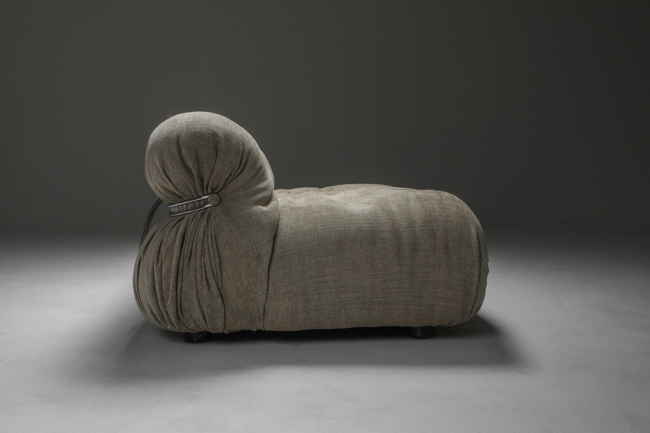 Late 20th Century Soriana Two-Seat Sofa by Afra e Tobia Scarpa for Cassina