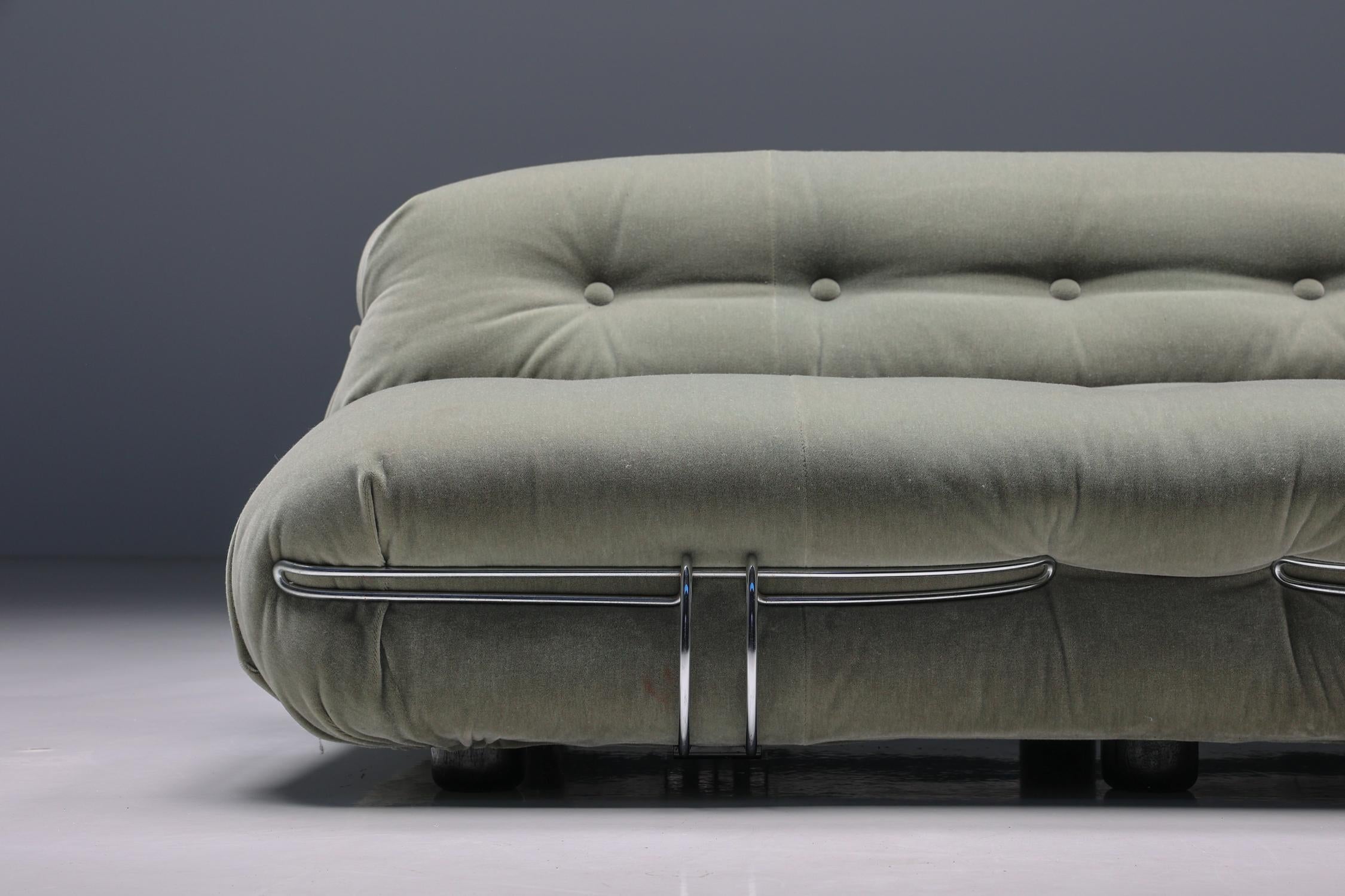 Late 20th Century Soriana Two Seater by Afra & Tobia Scarpa for Cassina, Green Mohair For Sale