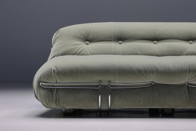 Soriana Two Seater by Afra & Tobia Scarpa for Cassina, Green Mohair For Sale 2