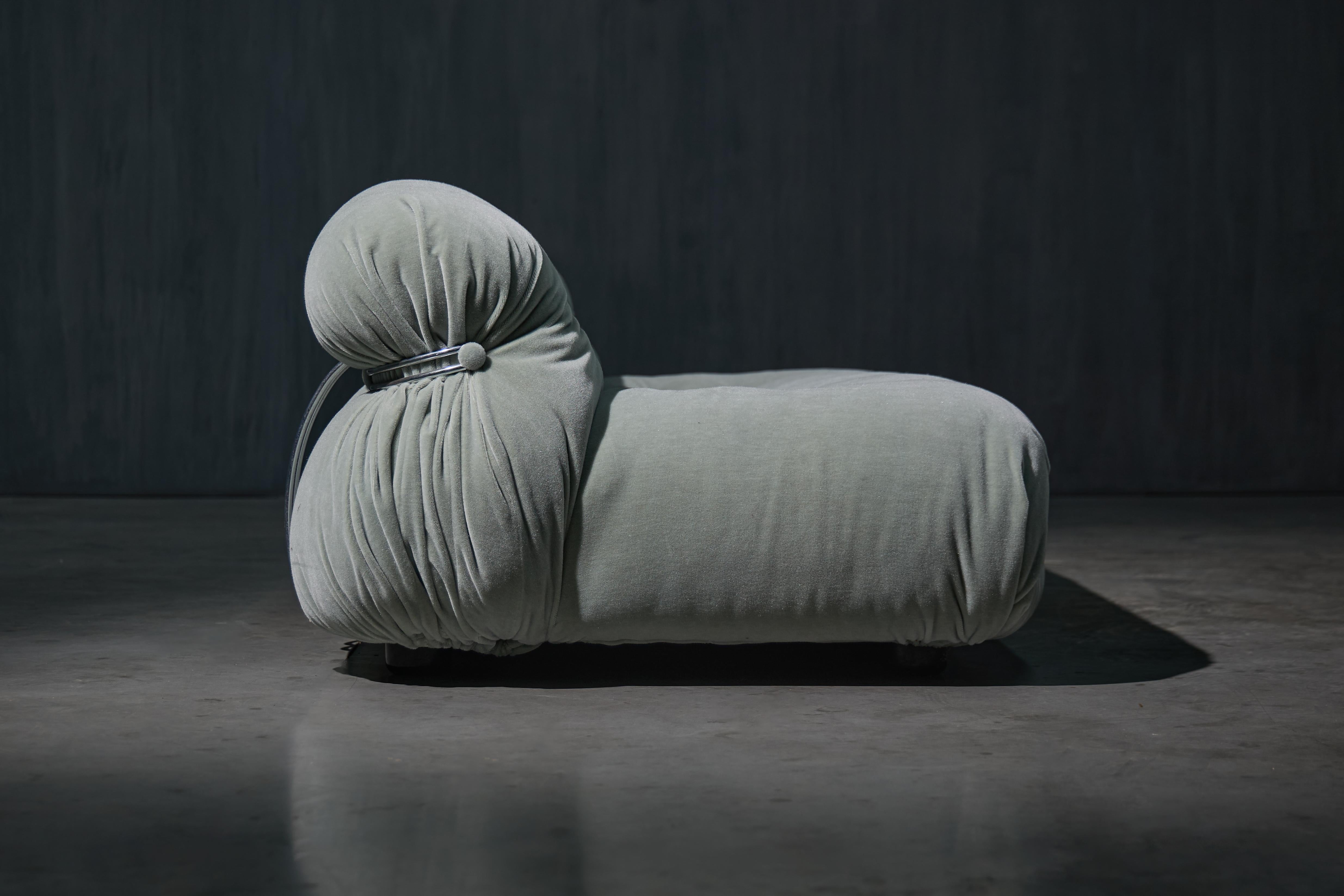 Sofá de dos plazas Soriana by Afra & Tobia Scarpa for Cassina, Italia, 1970s finales del siglo XX en venta