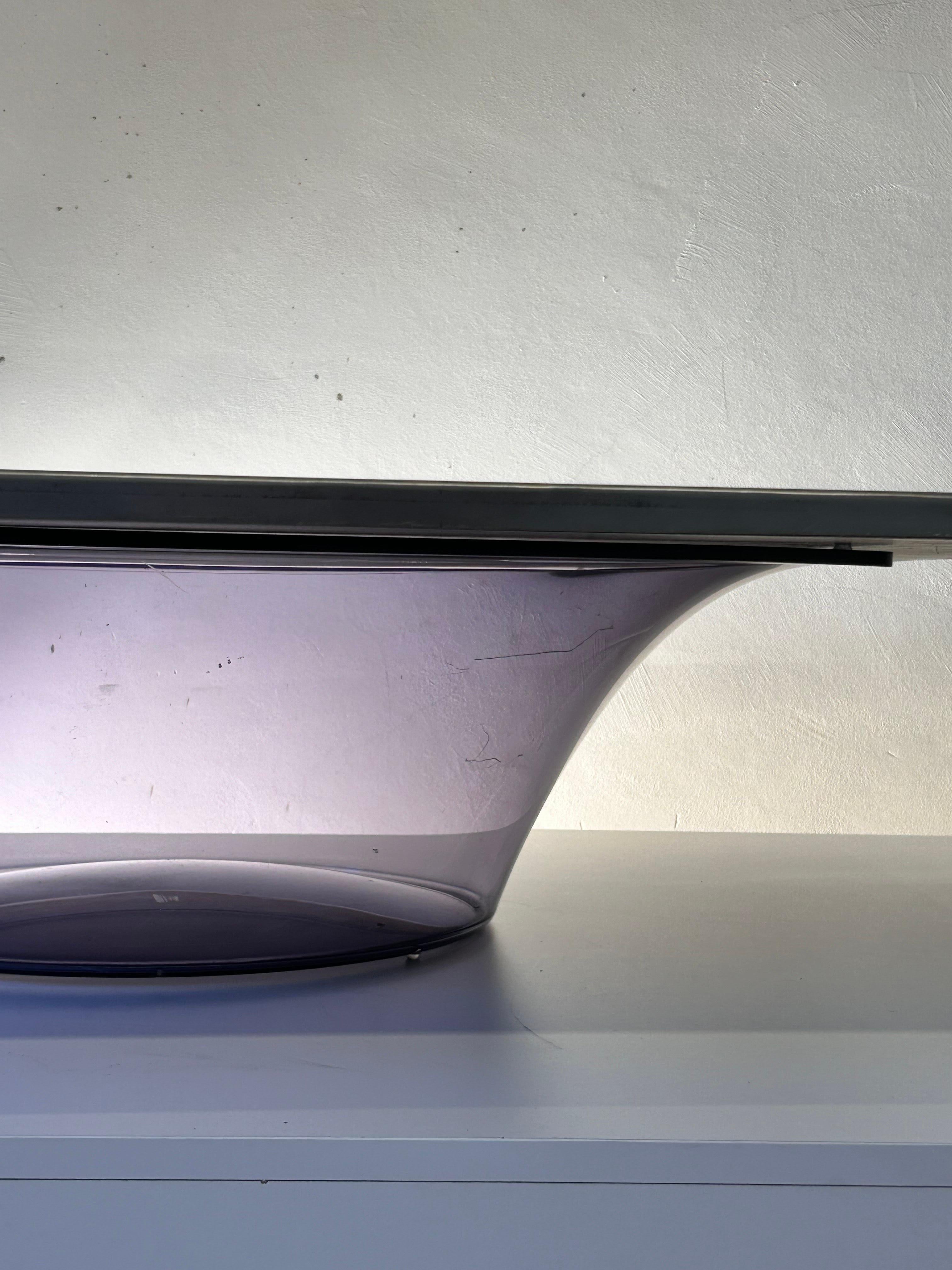 Mid-Century Modern Table basse Sormani en lucite et plateau en acier inoxydable, 1970 en vente