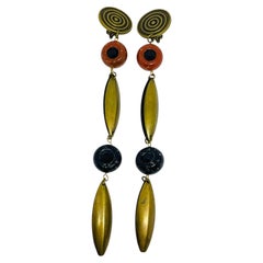 SORRELLI signed vintage gold tone glass beads long designer clip on earrings