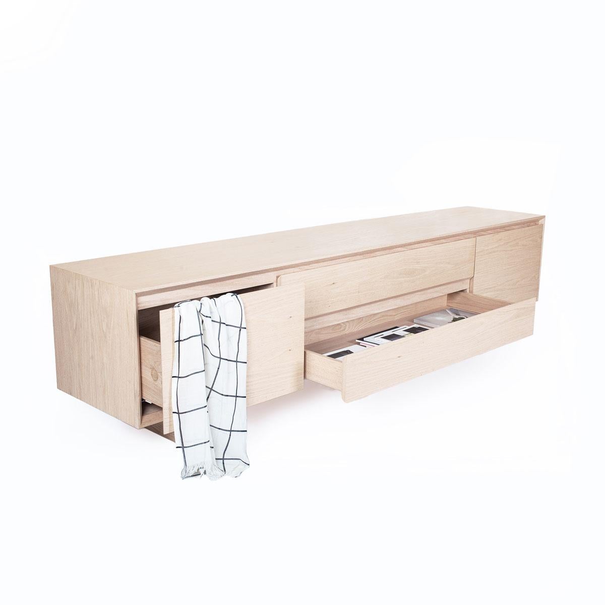 SoSolid Oak TV Unit – BEAM In New Condition For Sale In İzmir, İzmir