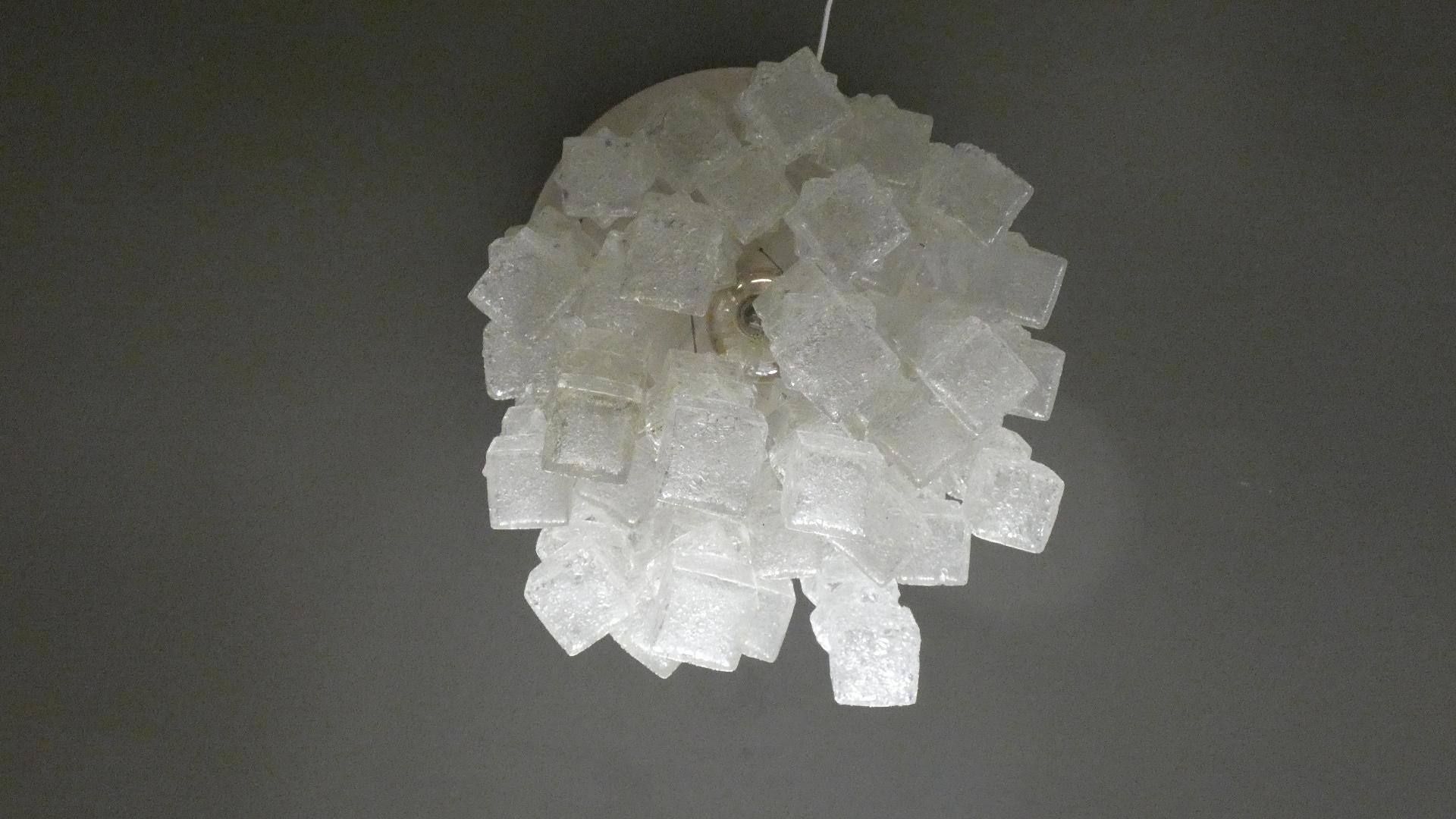 Late 20th Century Suspension lamp Ice Cubic Murano by Zeroquattro Milano Studio for FontanaArte - 1970 For Sale