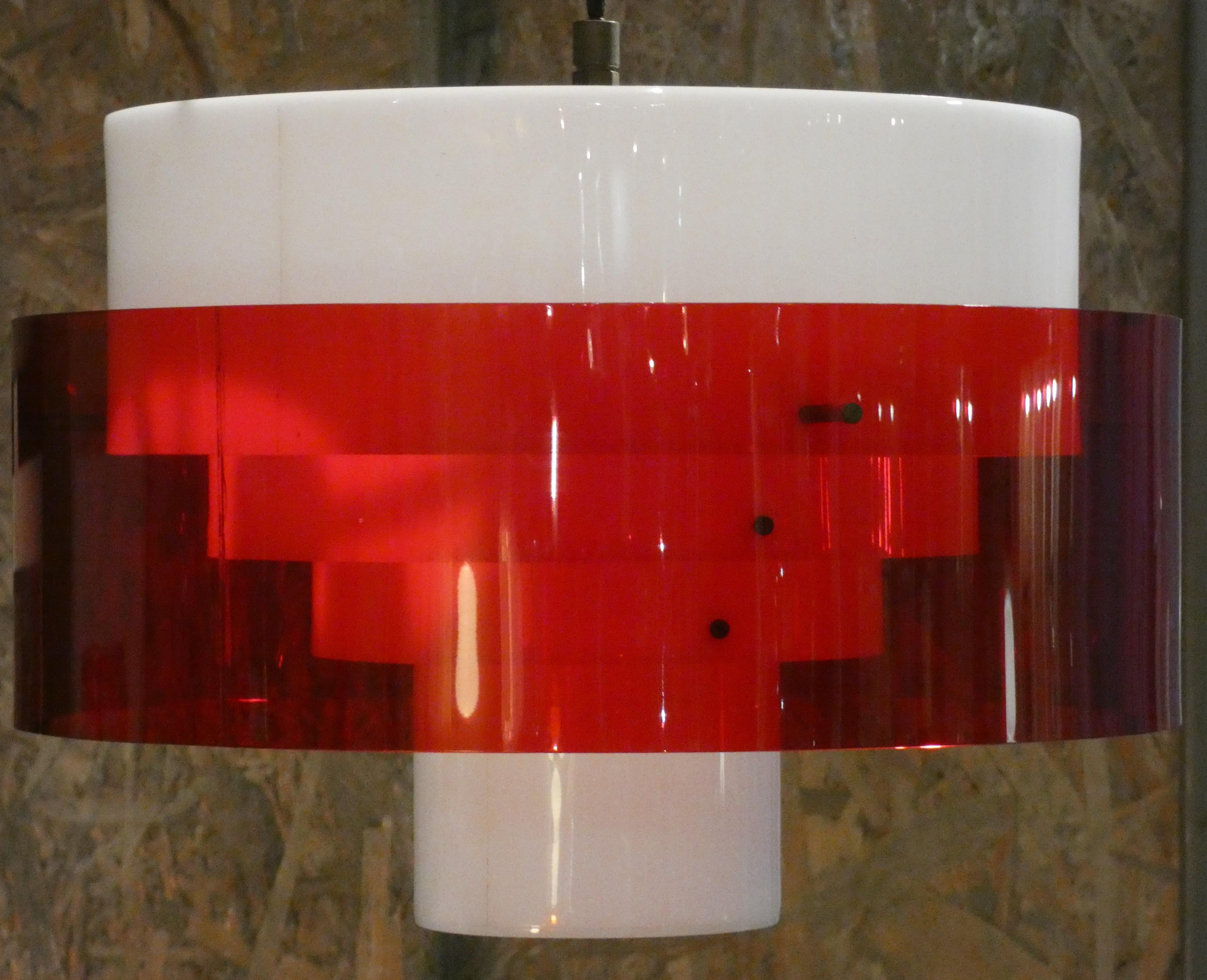Italian Mid-Century suspension lamp in methacrylate and brass, Stilnovo For Sale