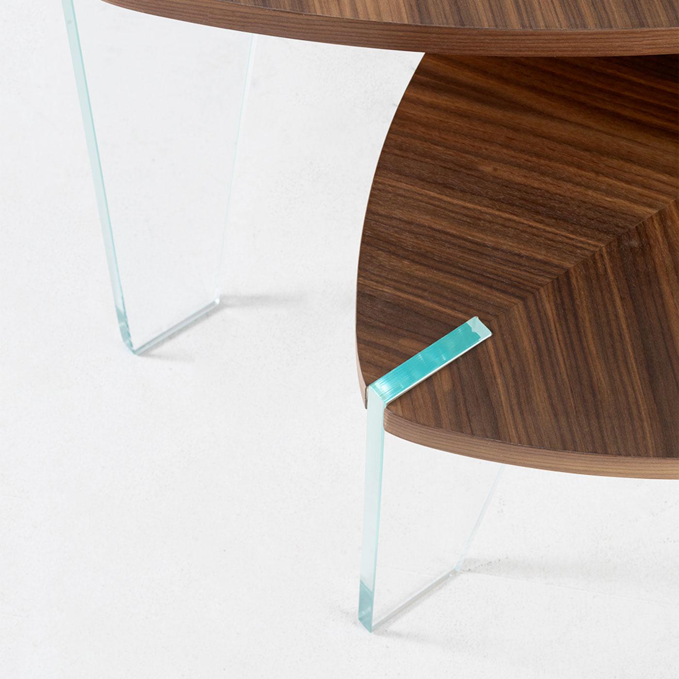 Sospeso Solid Wood Coffee Table, Walnut in Natural Finish, Contemporary In New Condition For Sale In Cadeglioppi de Oppeano, VR
