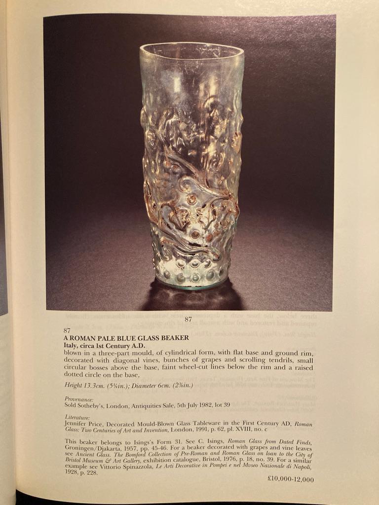 Catalogue d'antiquités Sotheby's Antiquities Benzina Collection of Ancient Glass juillet 1994 en vente 1