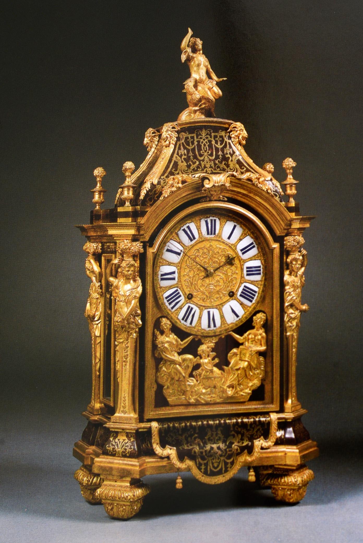 Sotheby's, Highly Important French Furniture from a Private Collection, 1993 For Sale 4