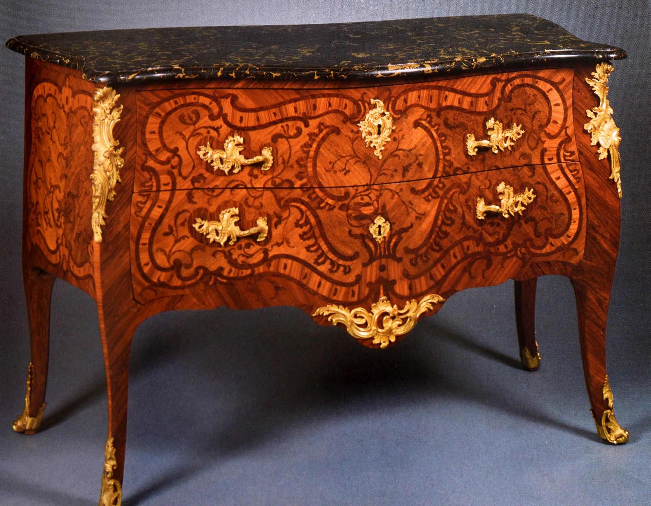 Sotheby's, Highly Important French Furniture from a Private Collection, 1993 For Sale 3