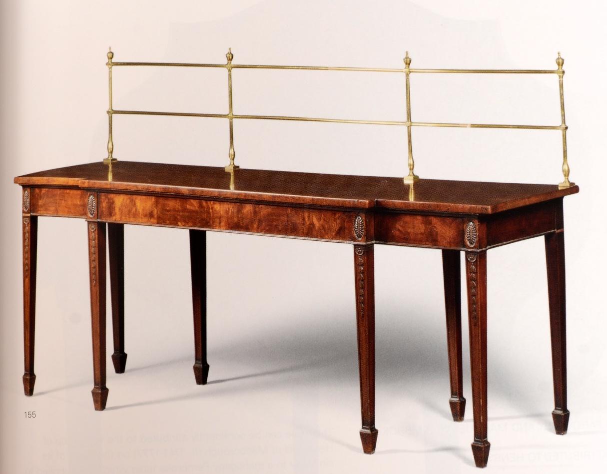 Important meuble anglais Sotheby's, dont la collection Horlick en vente 6