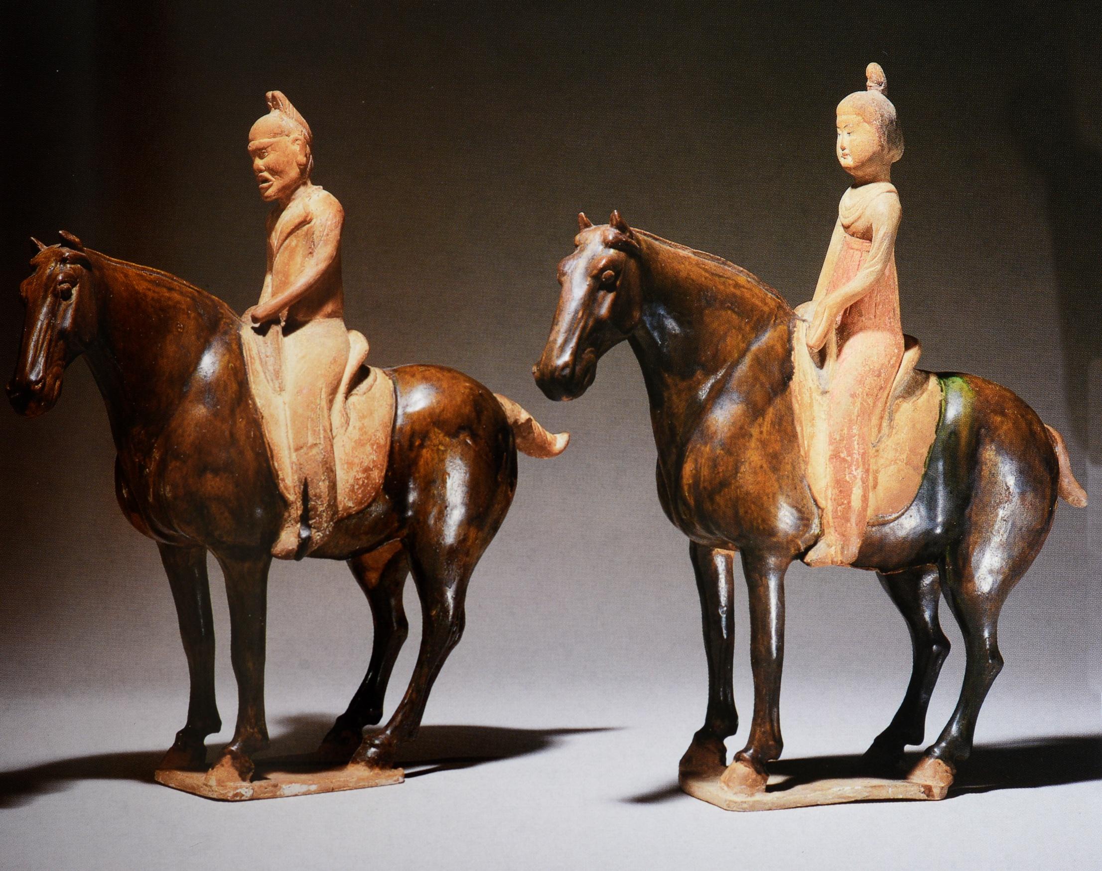 Chinesische Keramik-Skulptur von Sotheby's NY aus der Sammlung von Lillian Schloss im Angebot 3