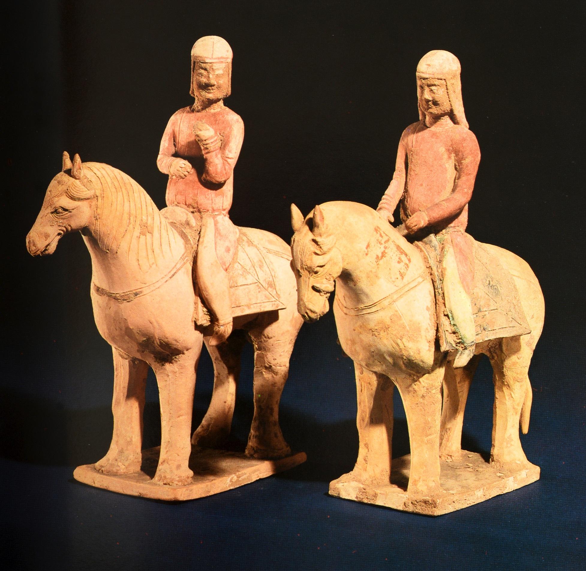 Chinesische Keramik-Skulptur von Sotheby's NY aus der Sammlung von Lillian Schloss im Angebot 4