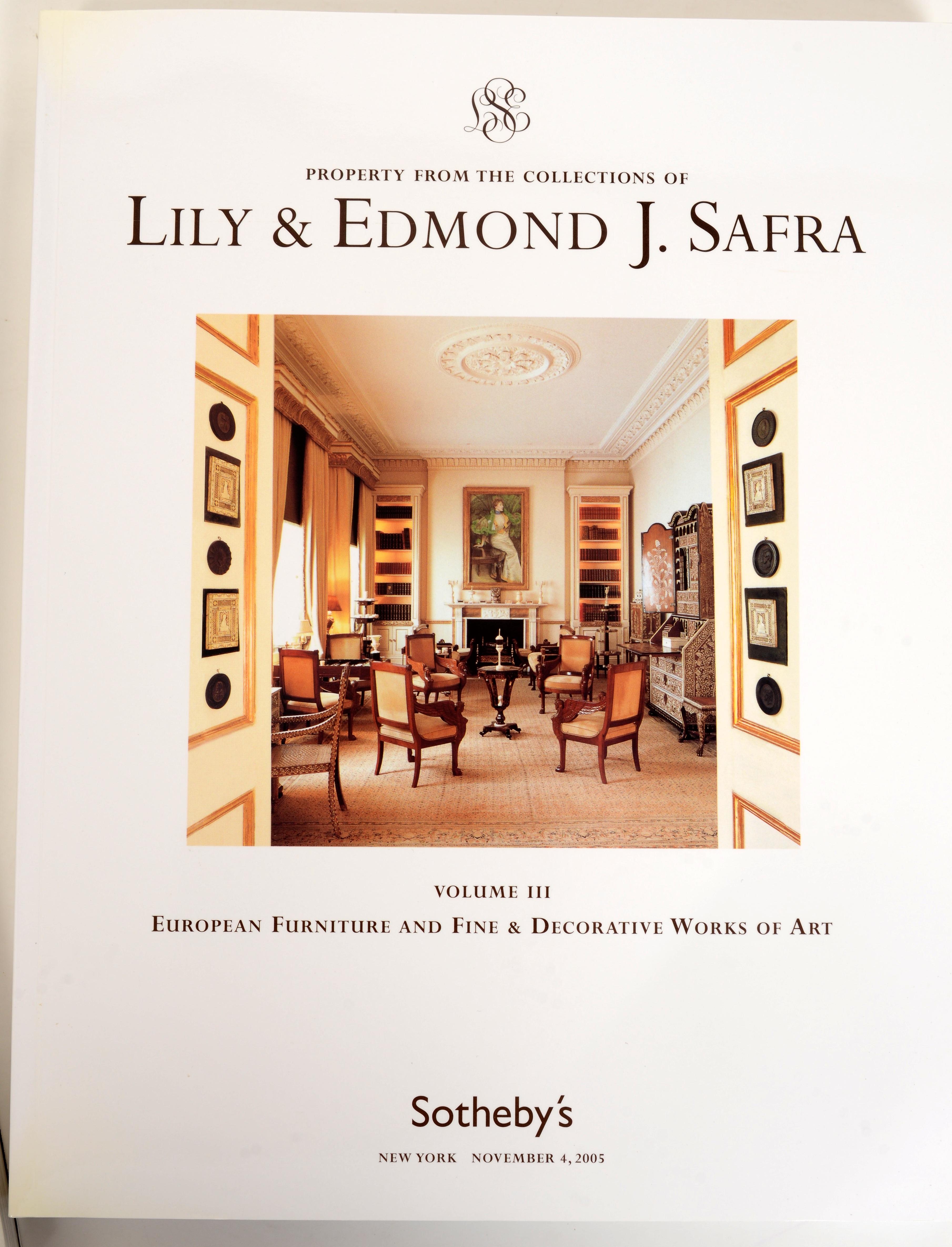 Sotheby's: Objekte aus den Sammlungen von Lily & Edmond J. Safra, 6er-Bücher-Set im Zustand „Hervorragend“ im Angebot in valatie, NY