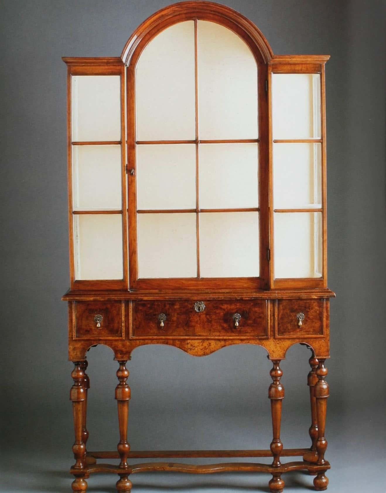 Sotheby's, the Arthingworth Collection, Important English Furniture In Excellent Condition For Sale In valatie, NY