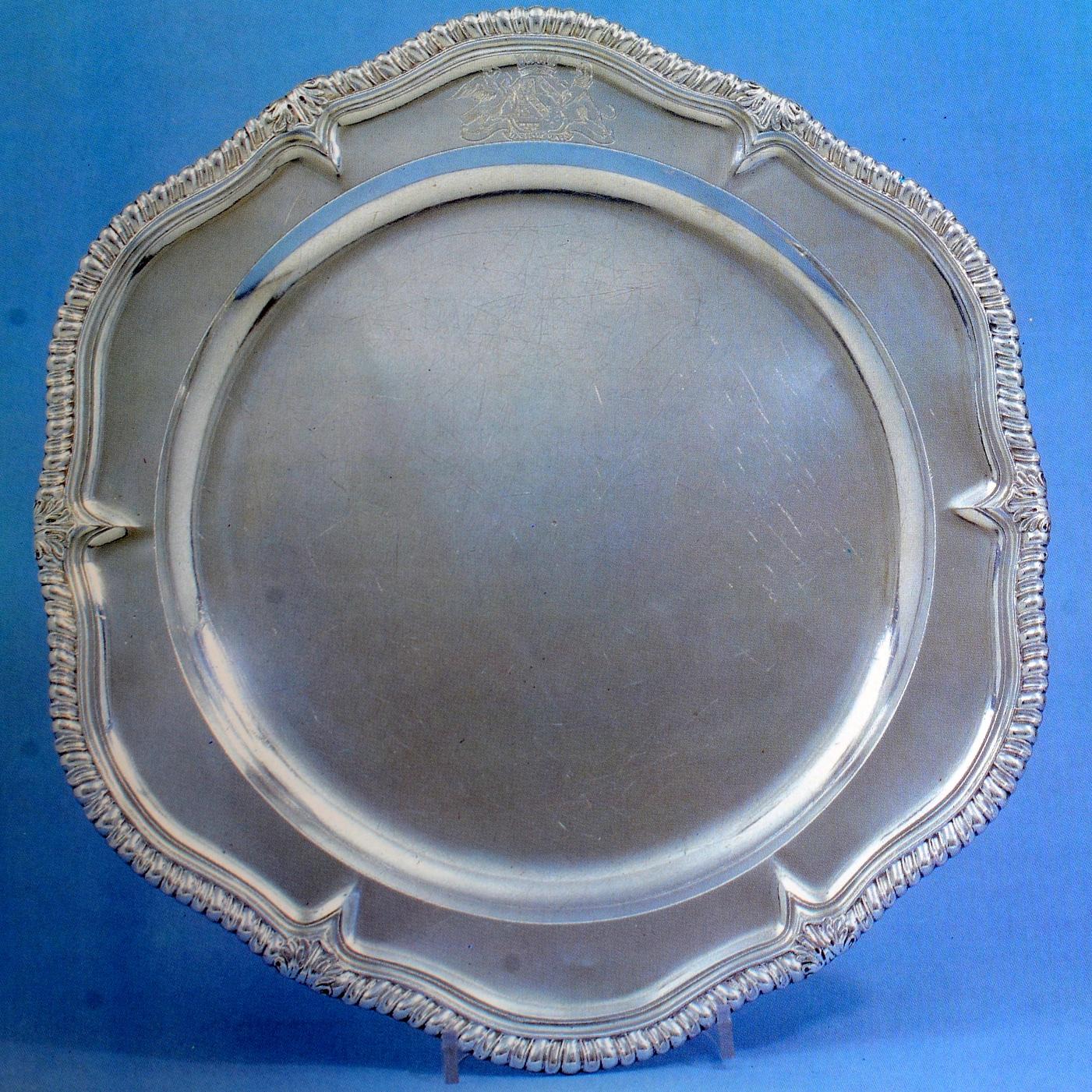 Sotheby's The Thanet Dinner Service Paul de Lamerie, 1742-1746 London 1st Ed In Excellent Condition For Sale In valatie, NY