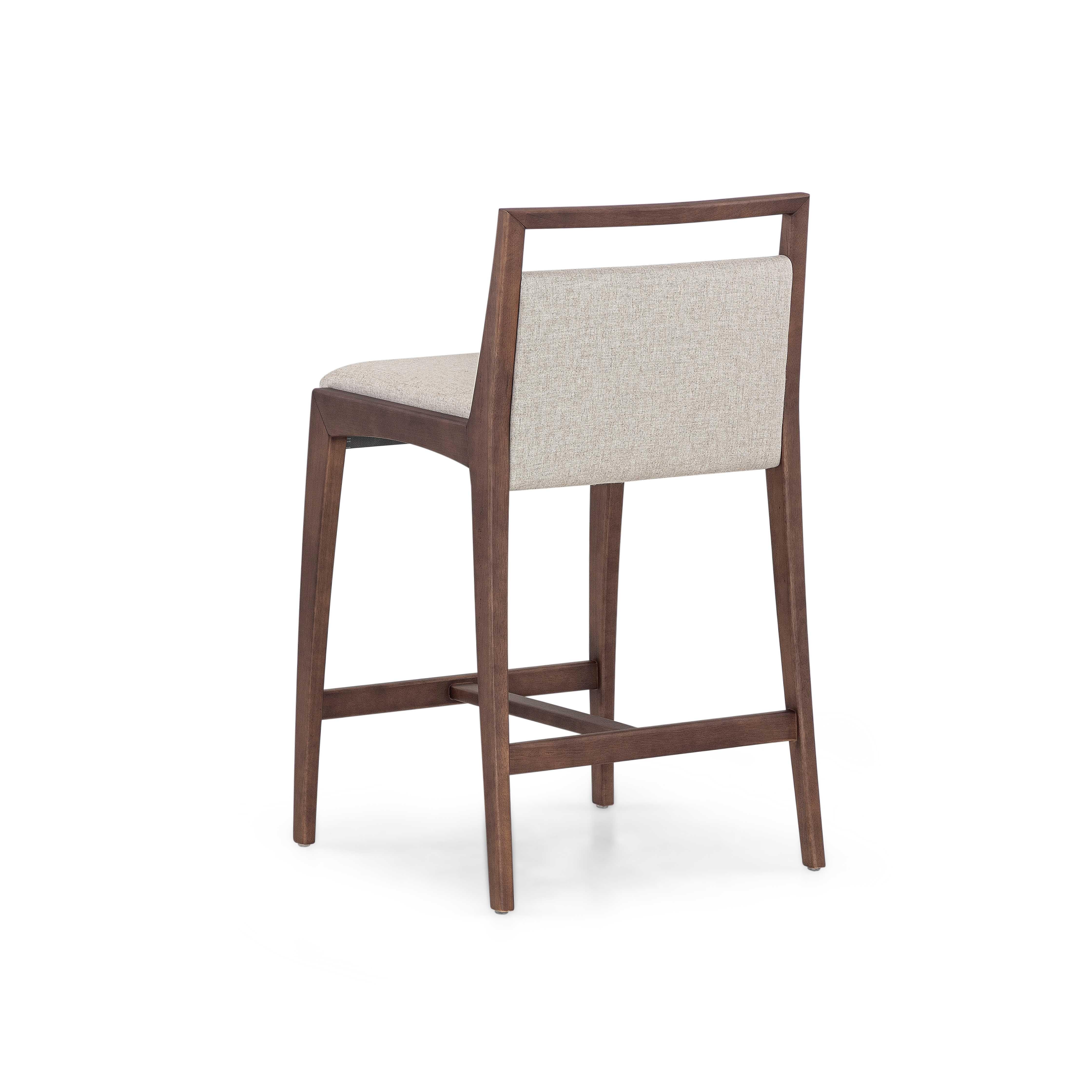 Anpassbarer Thekenhocker in Nussbaum mit beiger Polsterung, Sotto Design (Gebeizt) im Angebot