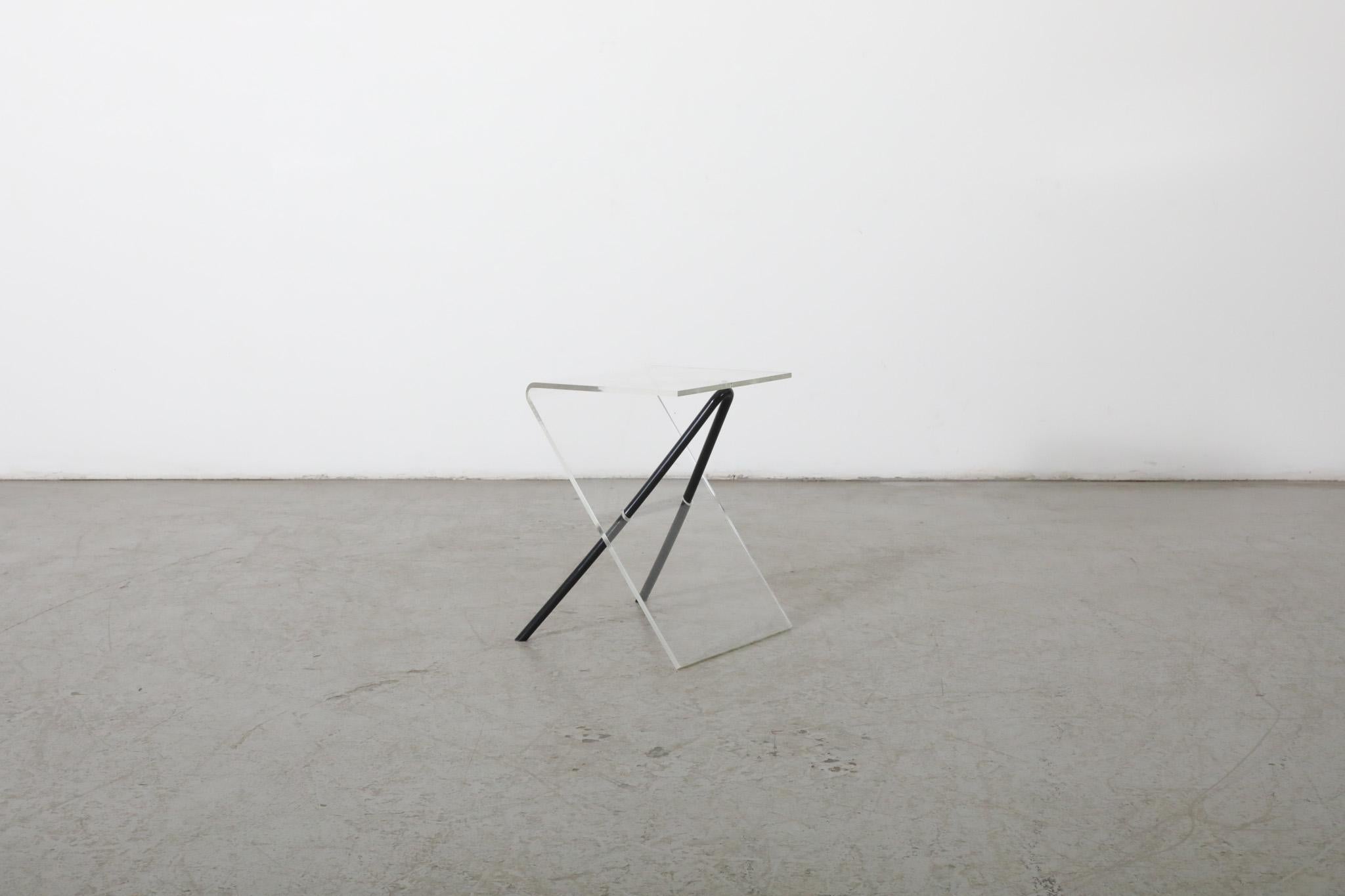 Metal Sottsass Inspired acrylic side table For Sale