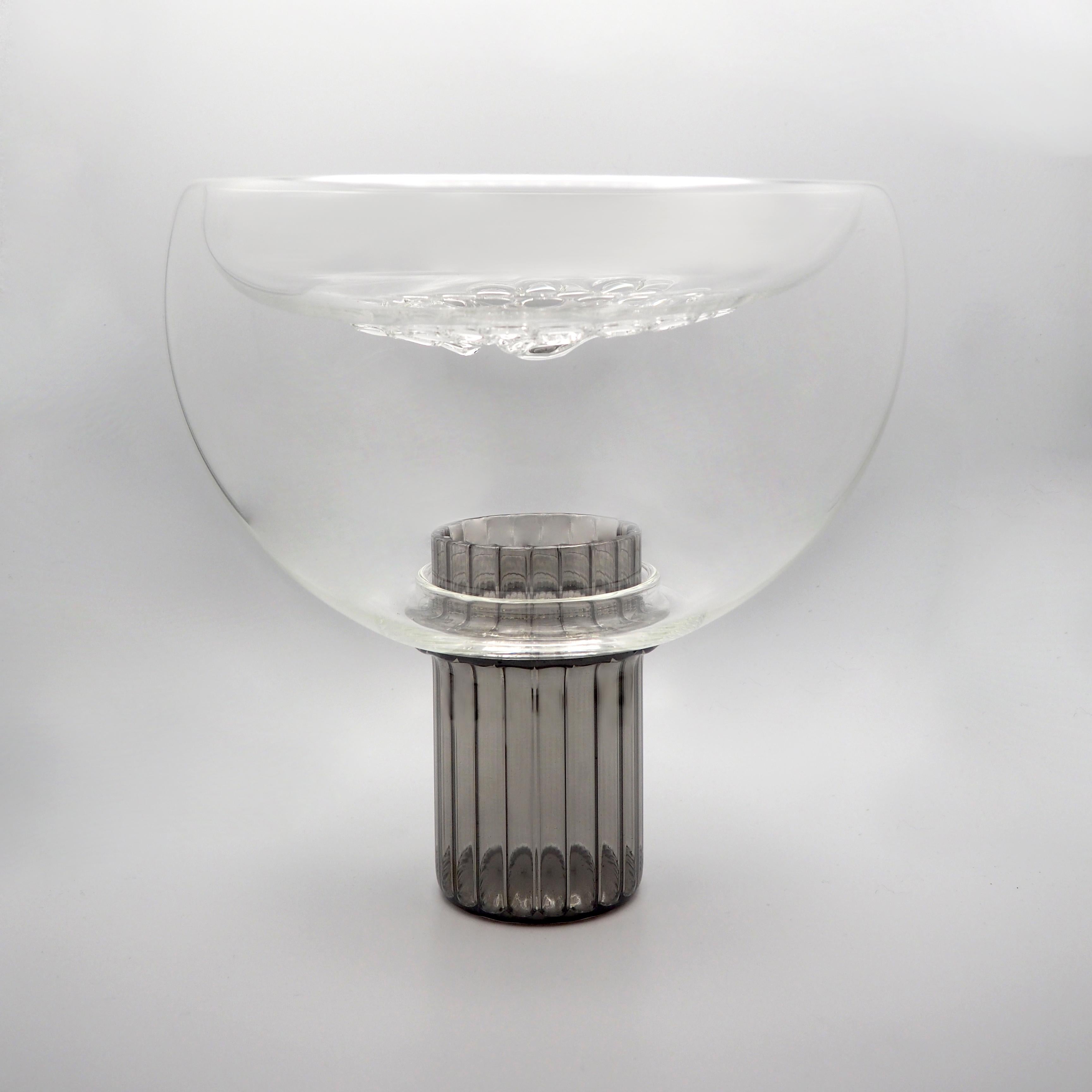 Minimalist Soufflè, Blown Glass Vase, Ikebana for Beginners For Sale