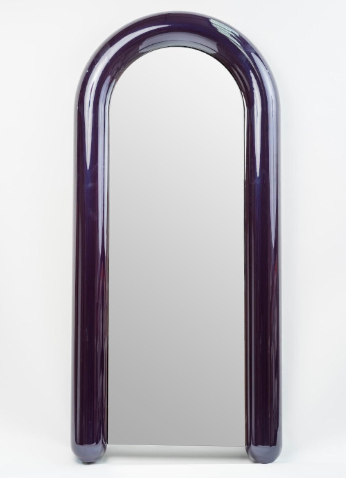 Modern Soufflé Mirror by Luca Nichetto