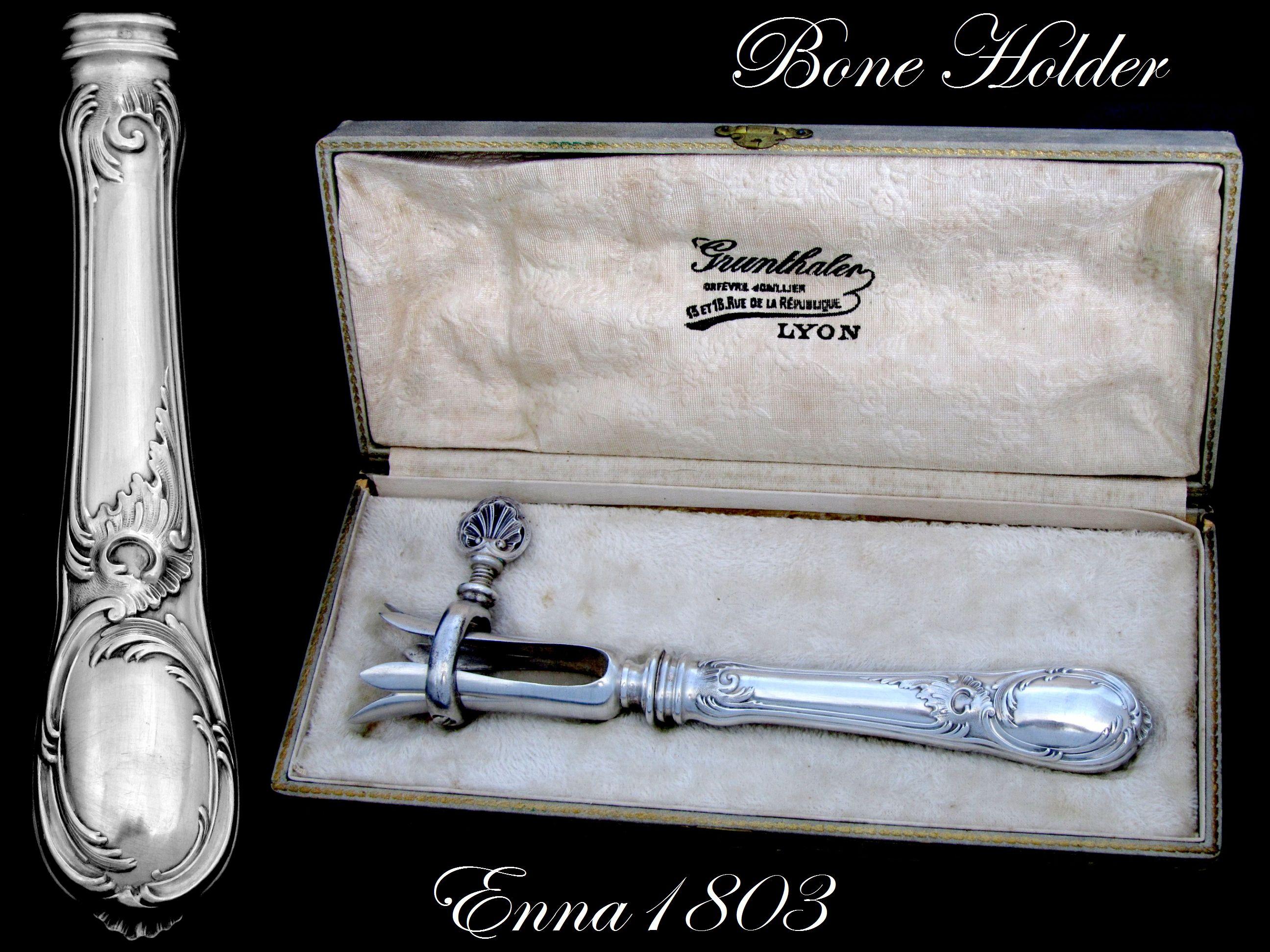Late 19th Century Soufflot French Sterling Silver Bone Holder, Original Box
