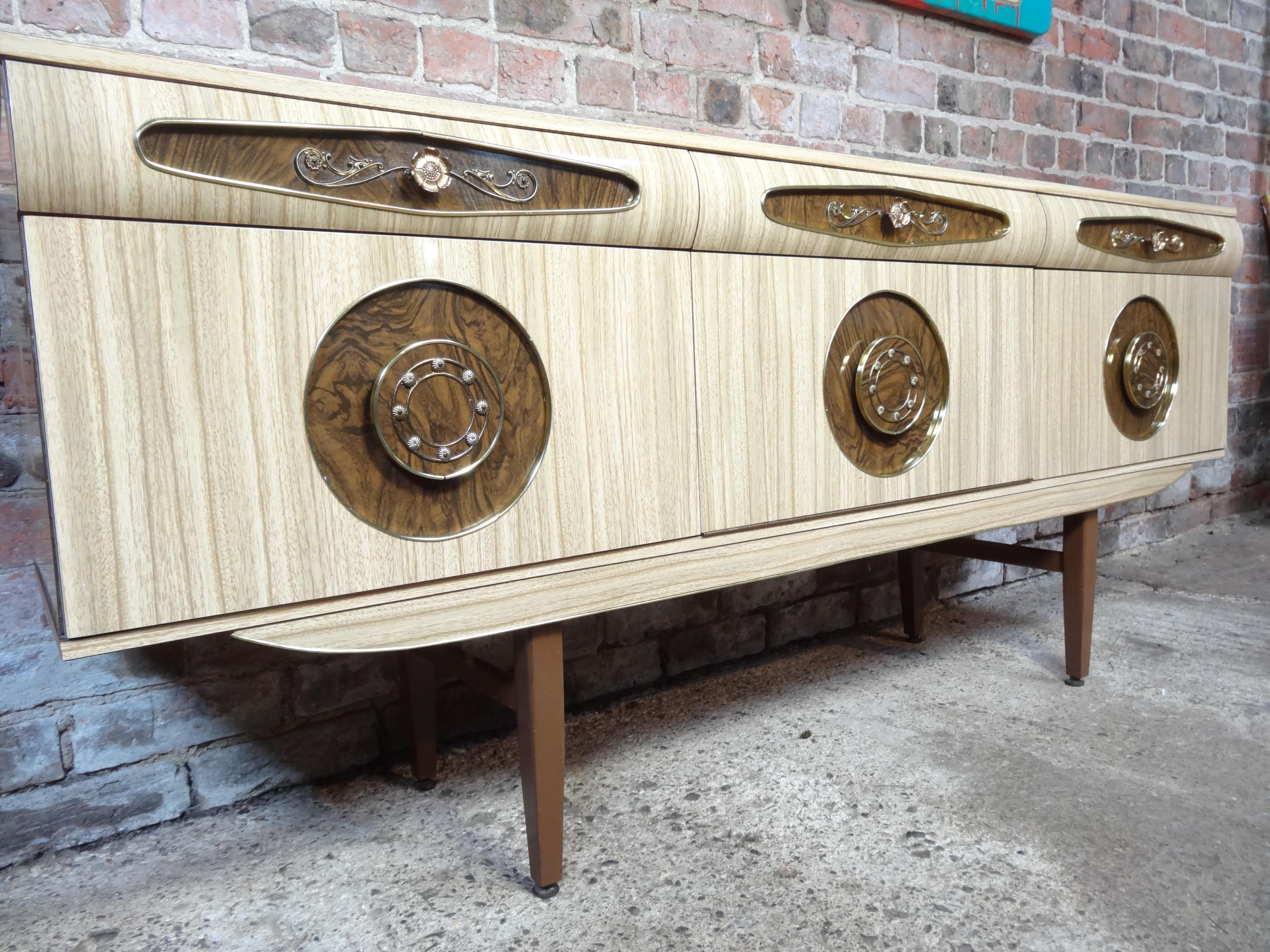 Sought after Vintage Retro Italian Sideboard with Brass Handles from 1950s In Good Condition For Sale In Markington, GB