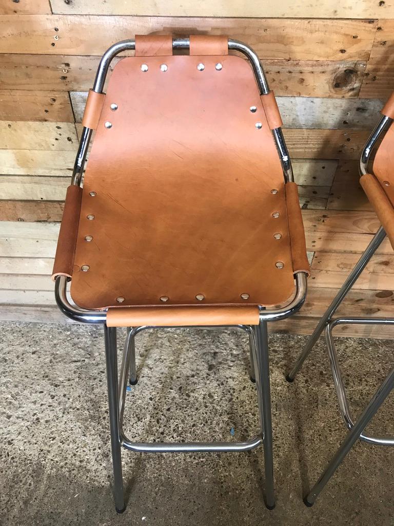  Vintage 3 Original Leather selected by Charlotte Perriand Stools for Les Arcs In Good Condition In Markington, GB