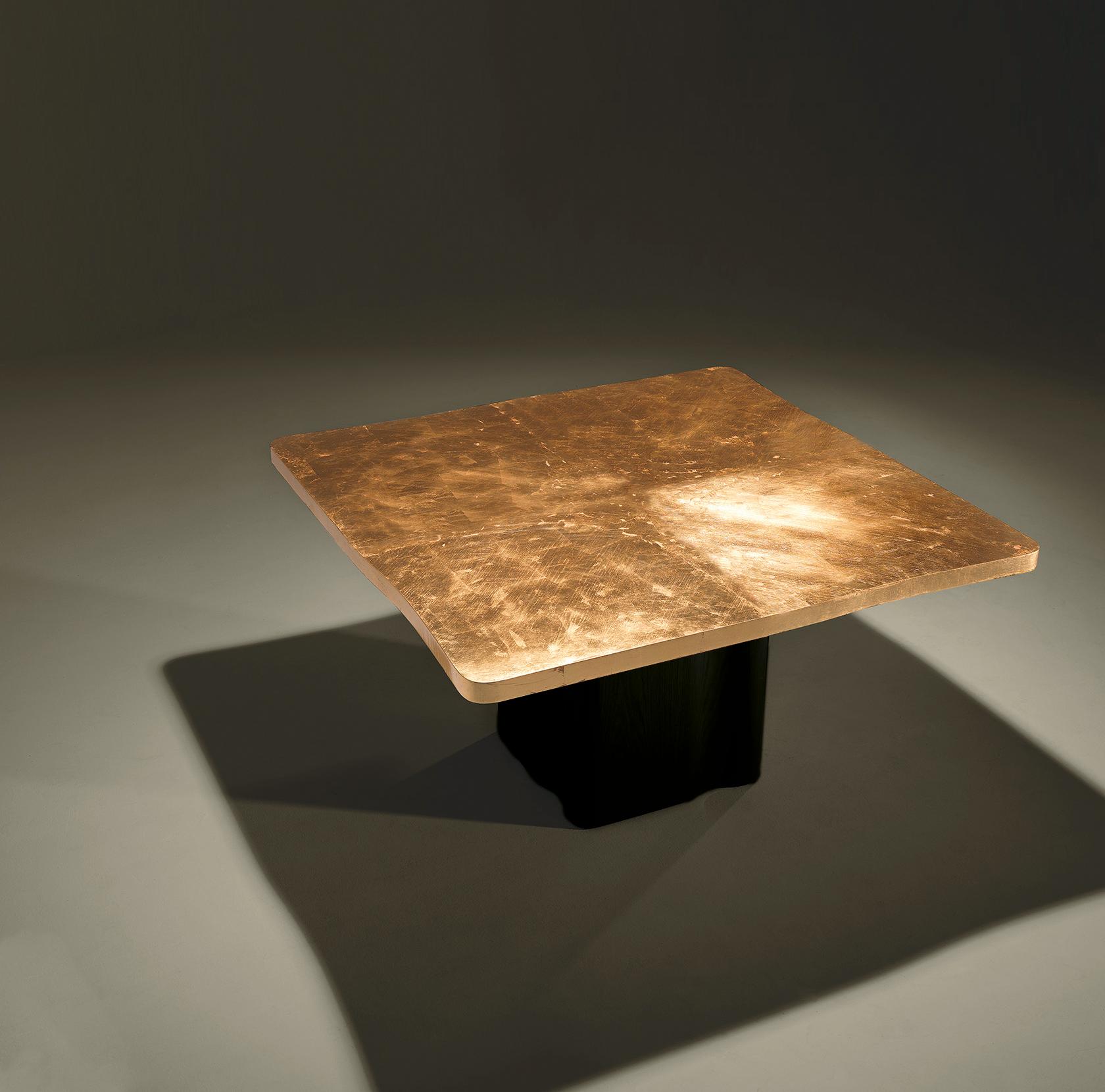 Soul Contemporary and Customizable Dining Table by Luísa Peixoto In New Condition For Sale In Frazão , Porto