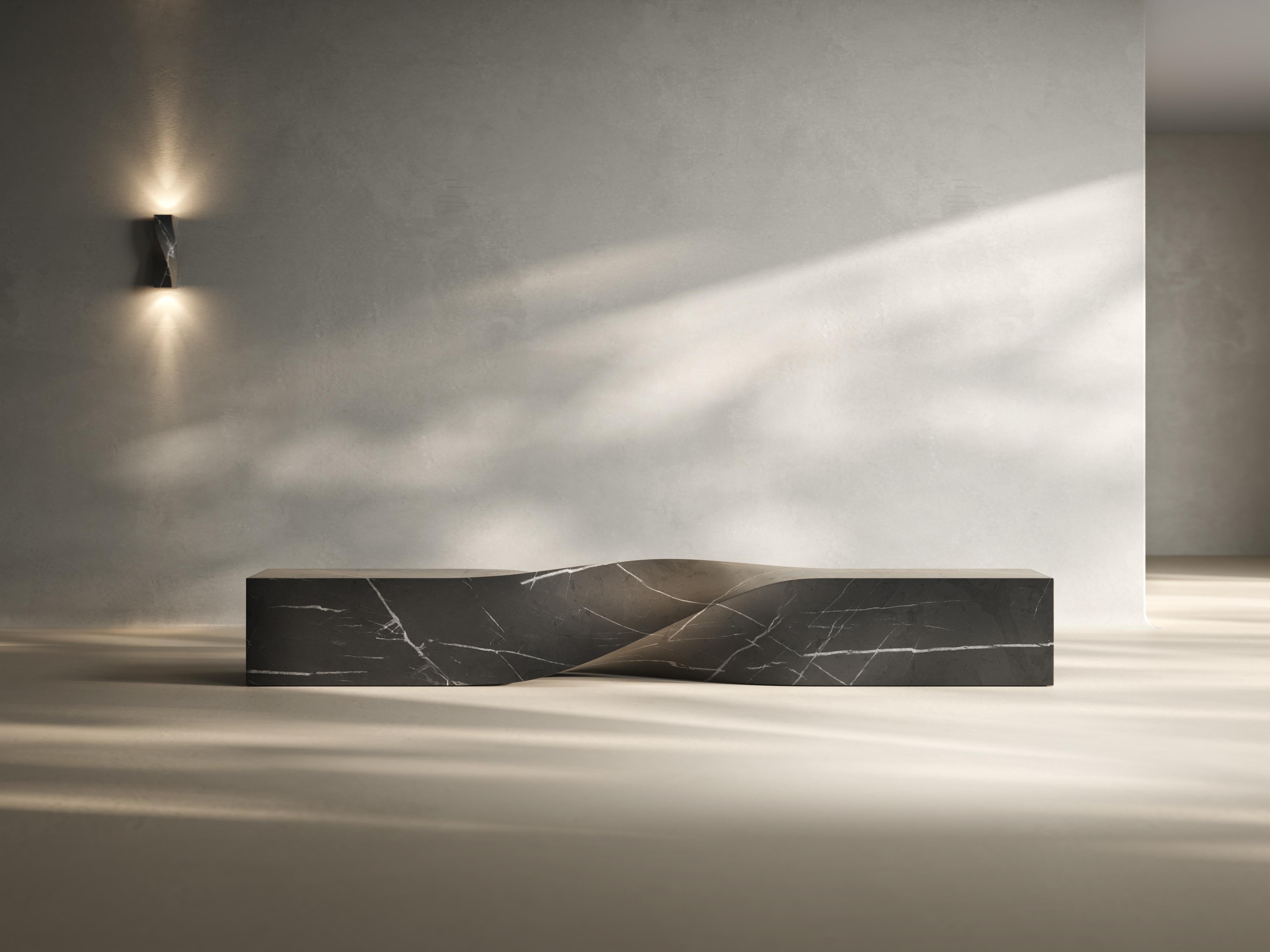 Soul sculpture marble bench medium by Veronica Marli
Dimensions : D 250 x L 57 x H 51 cm. SH : 45 cm.
MATERIAL : Macael vert marbré

Il est disponible en 2,5 mètres et 3 mètres de long, Made in KRION® en édition limitée. Les différentes couleurs de