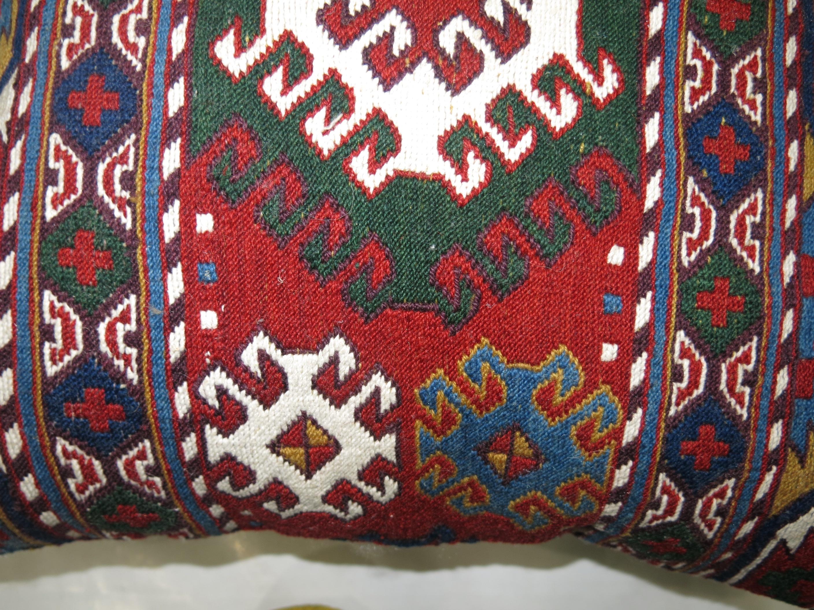 Soumac Kilim Vintage Pillow In Good Condition For Sale In New York, NY