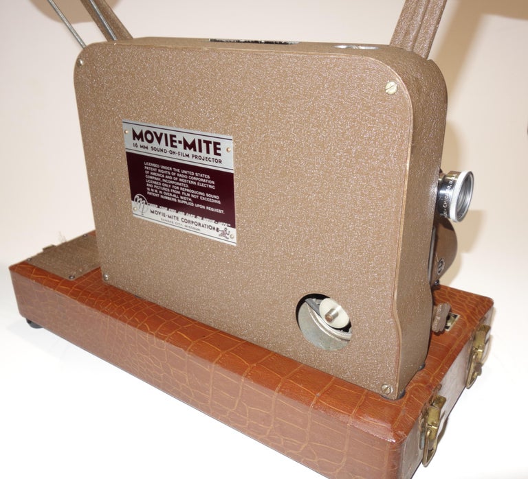 Sound and Picture Movie Projector Art Deco Vintage All Original, circa ...