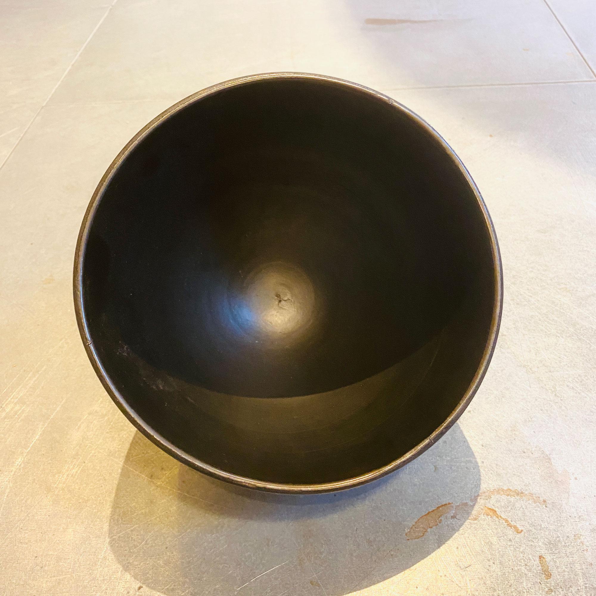 French Sound basin tumbler attributed to the Ruelland For Sale