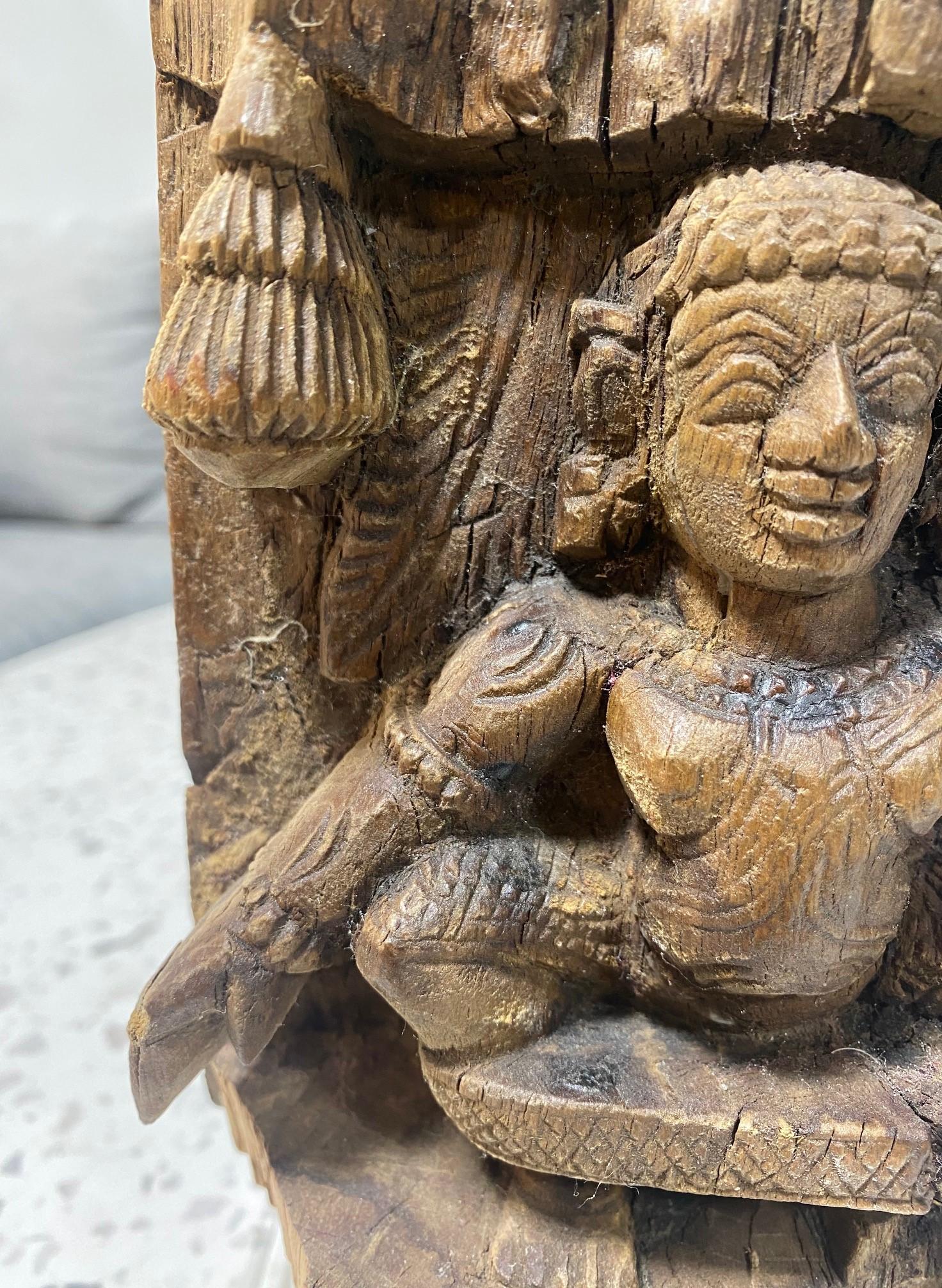 Sounth India Indian Rajasthan Antique Wood Hindu Temple Sadhu Chariot Sculpture In Good Condition For Sale In Studio City, CA